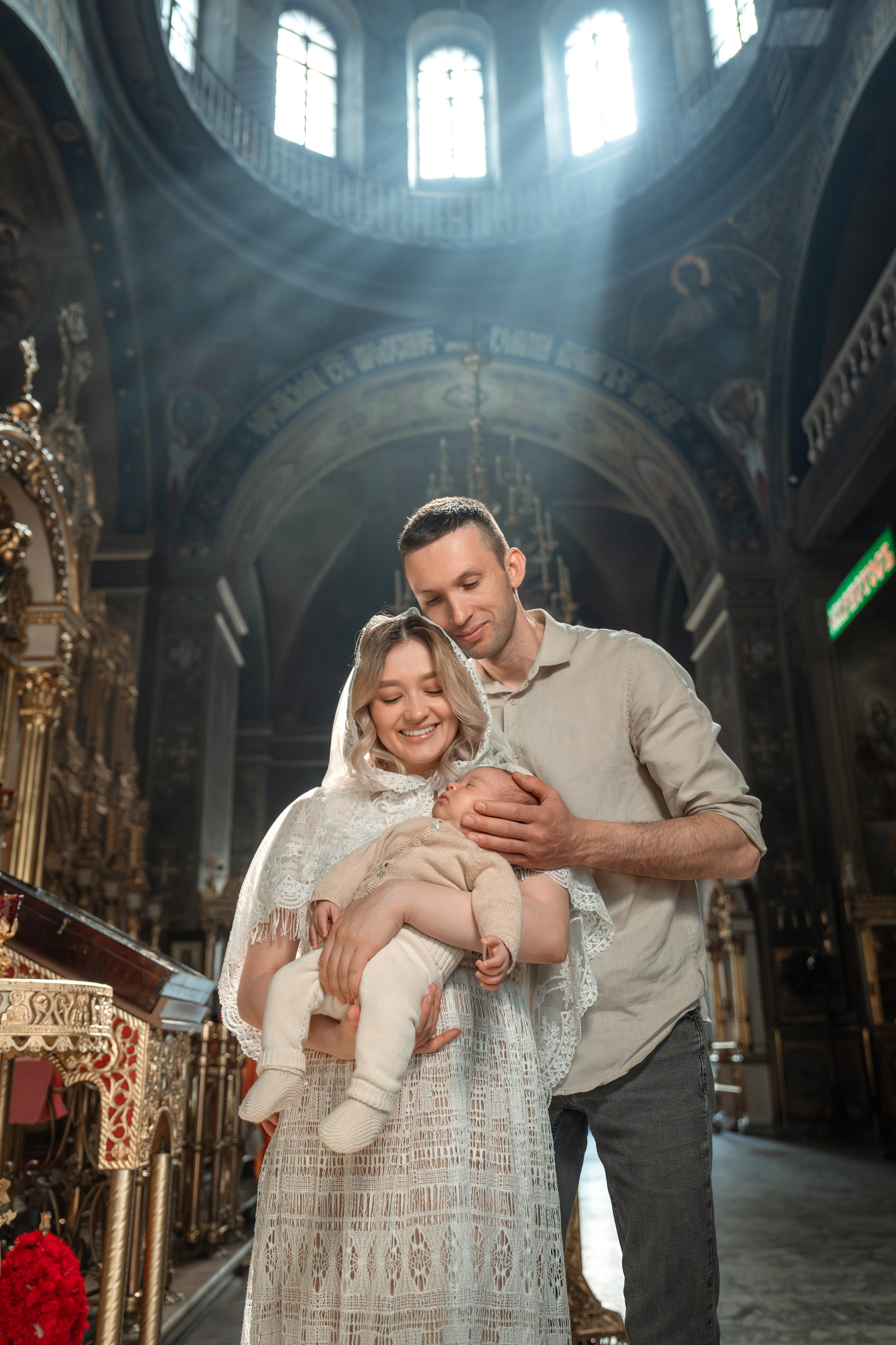 Фото- и видеосъёмка крещения и венчания. Фото- и видеосъёмка крещения и венчания. Фотограф на крещение Москва