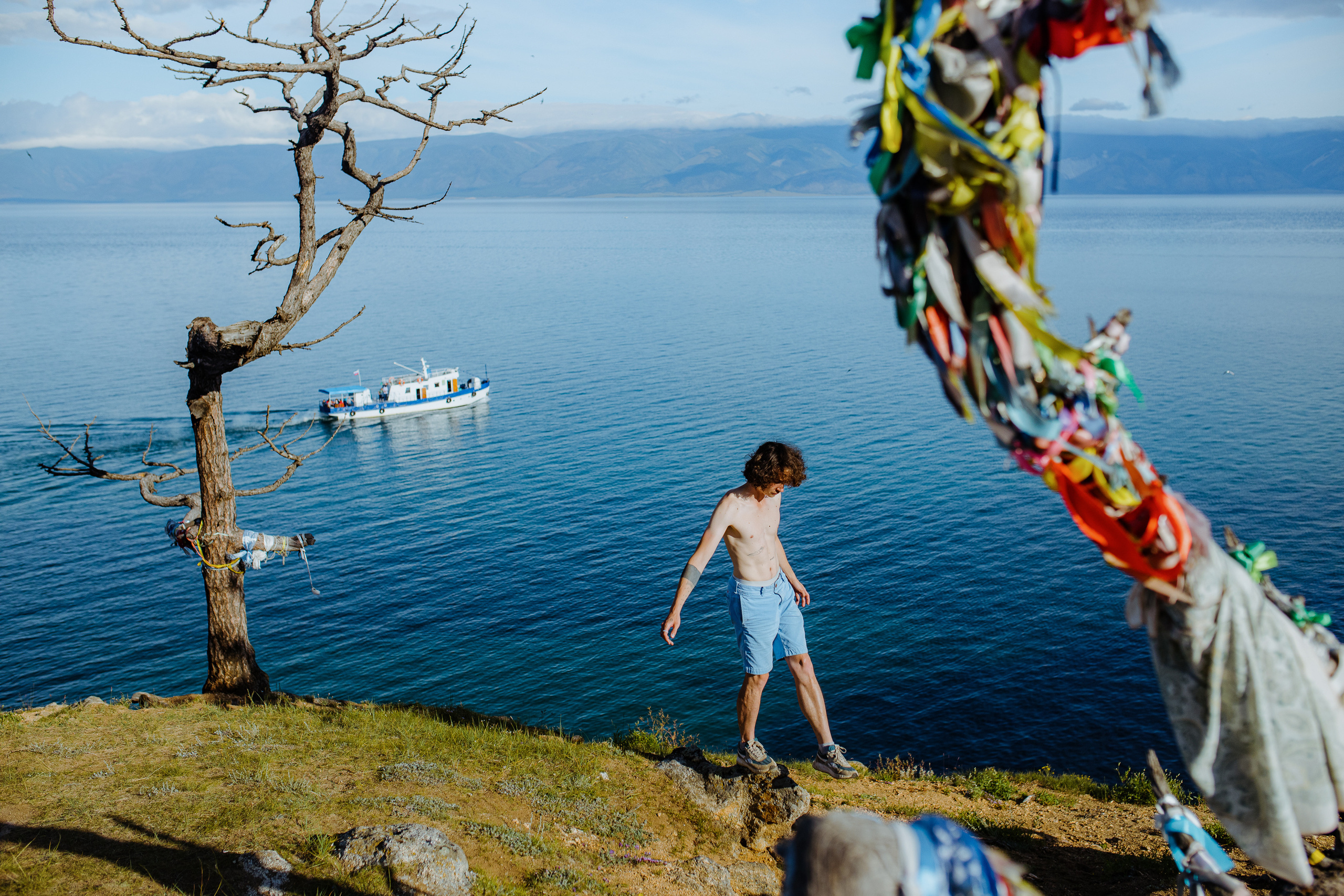 Мужской портрет на скале. Фотограф Ольхон/ Индия, Регина