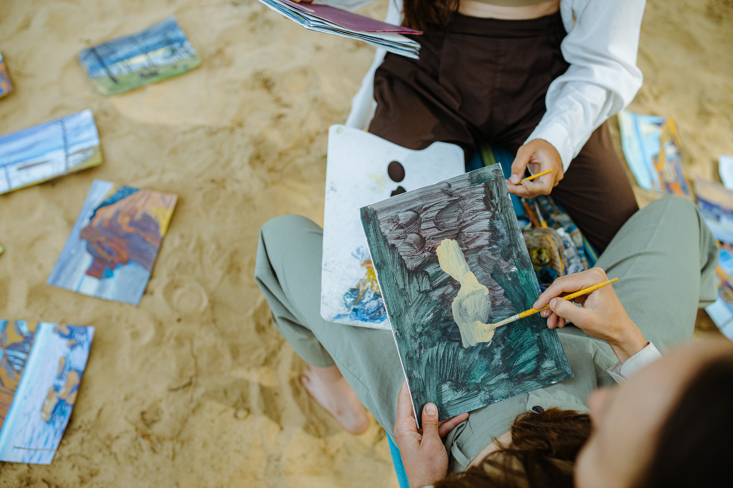 Аня и Варя Кендель. Фотограф Ольхон/ Индия, Регина