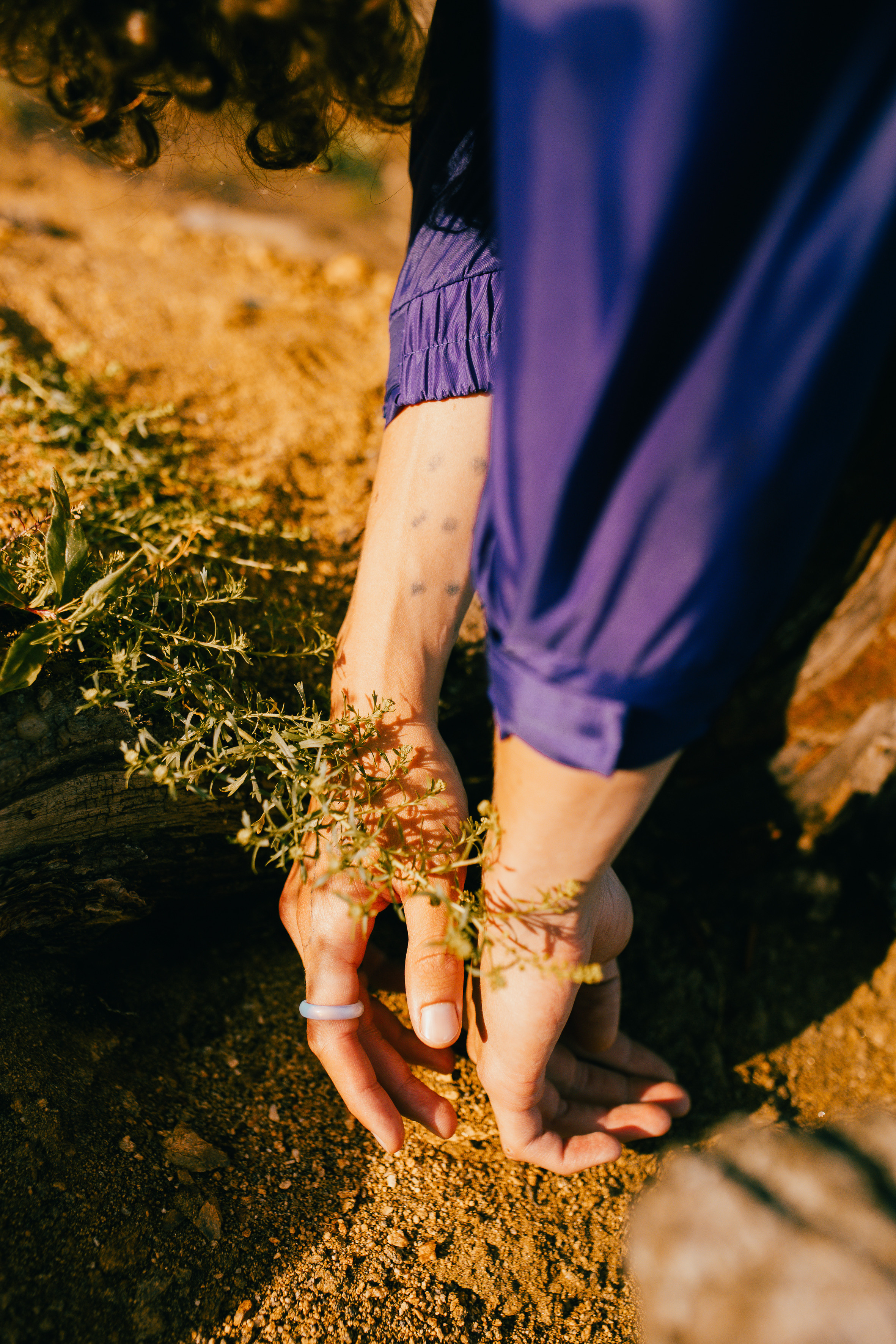 Мужской портрет на скале. Фотограф Ольхон/ Индия, Регина