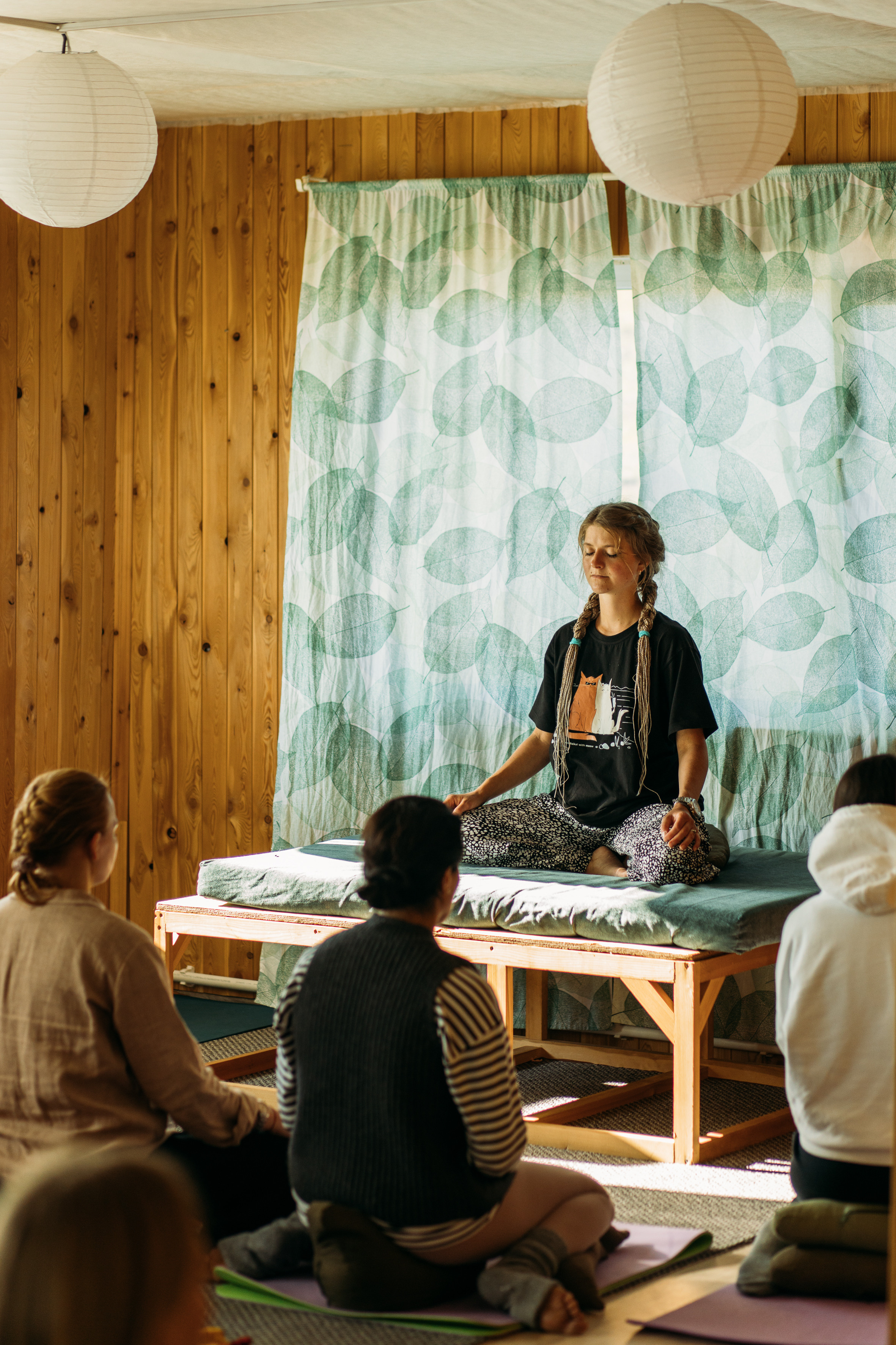 Випассана Игоря Будникова. Фотограф Ольхон/ Индия, Регина
