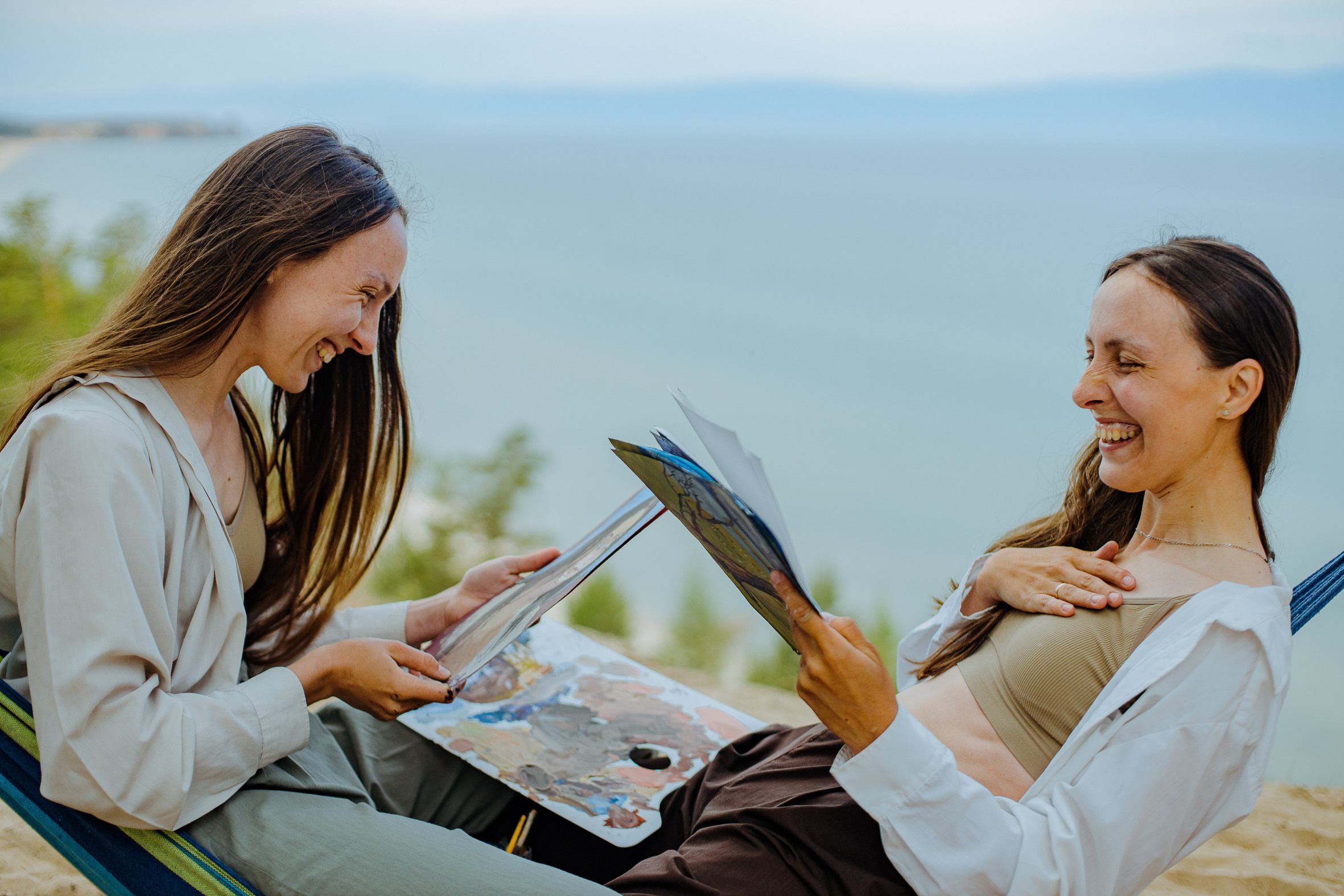 Аня и Варя Кендель. Фотограф Ольхон/ Индия, Регина