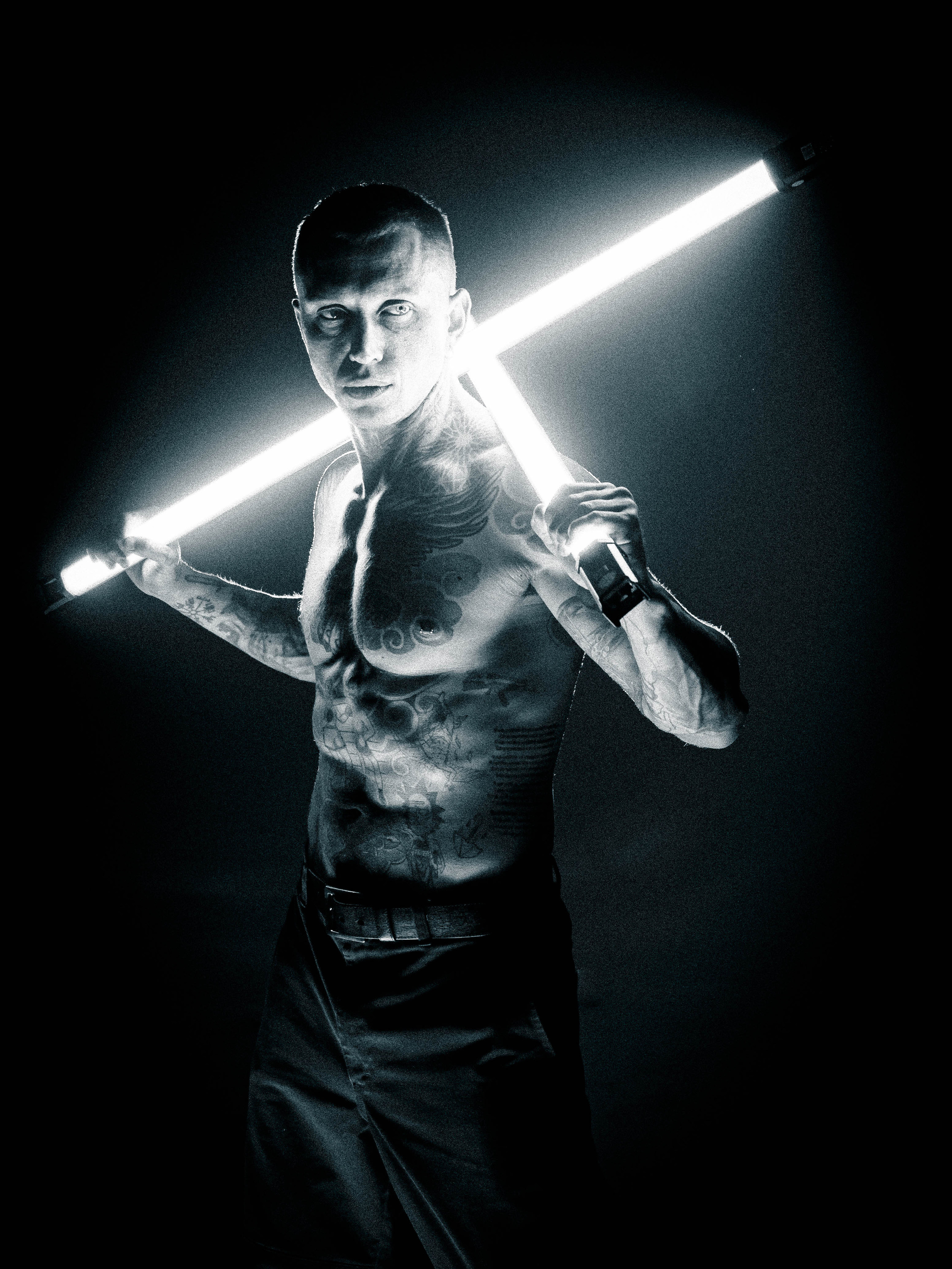 Брутальненько. Вижу