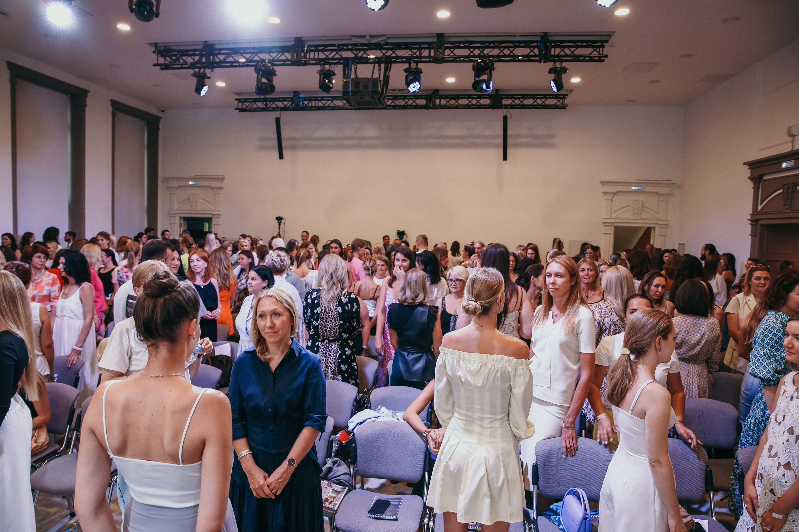 Тренинг Евгении Павловской. Фотограф и видеограф Анна Домашенко