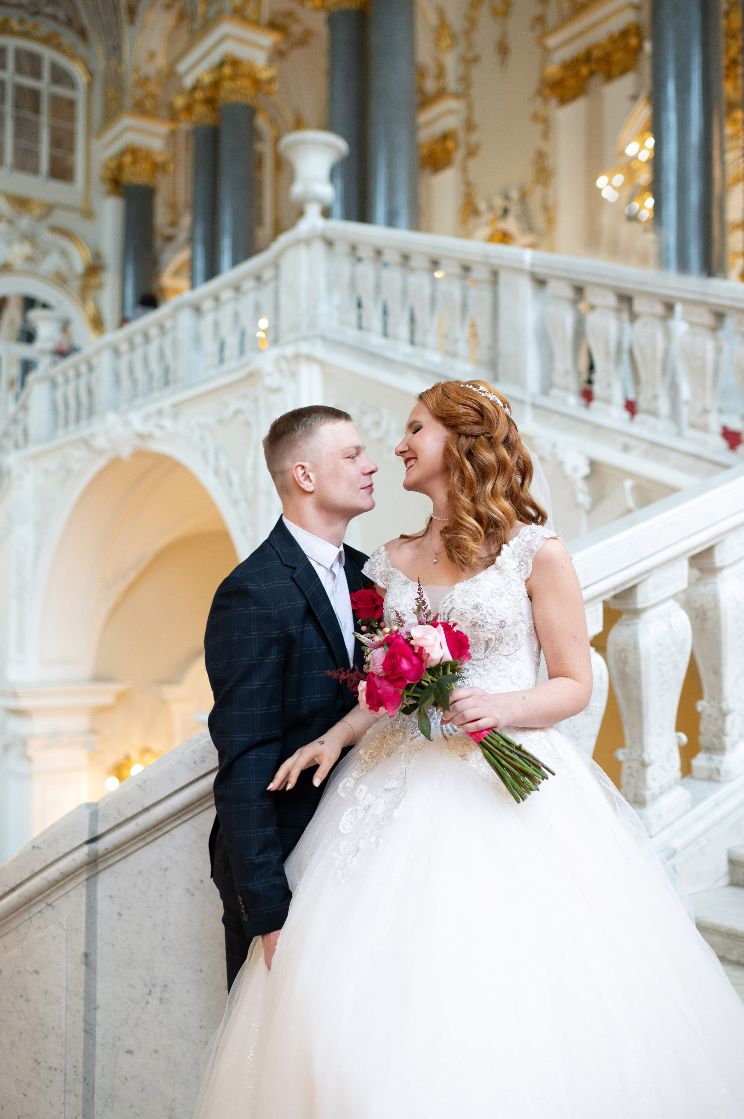 Екатерина и Алексей (свадебная фотосессия в Эрмитаже и Первом Дворце Бракосочетания на Английской набережной 28). Портретный, семейный и свадебный фотограф в Санкт-Петербурге и в Пушкине Ширяев Денис