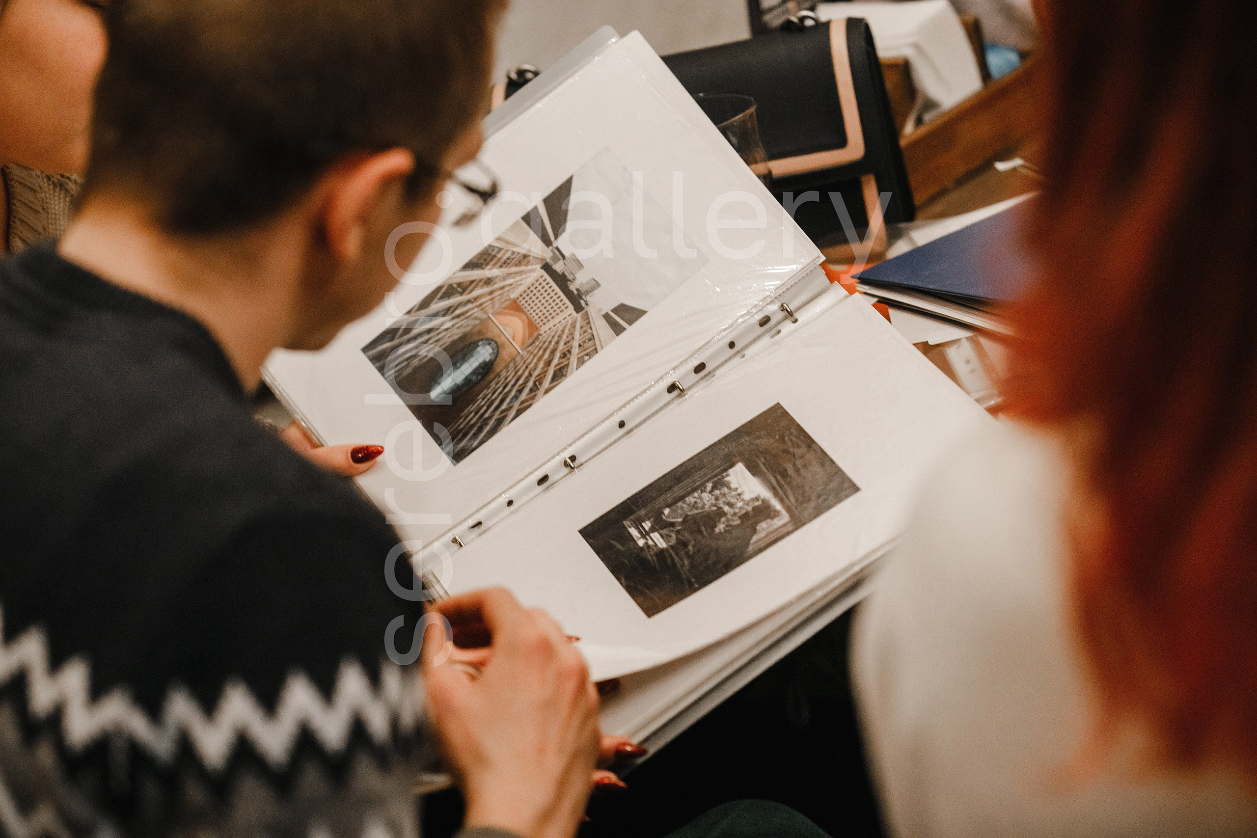 09.10.2022 // Альбомная встреча. Фотовыставки serebro.gallery, в которых автором можешь стать ты! | Москва