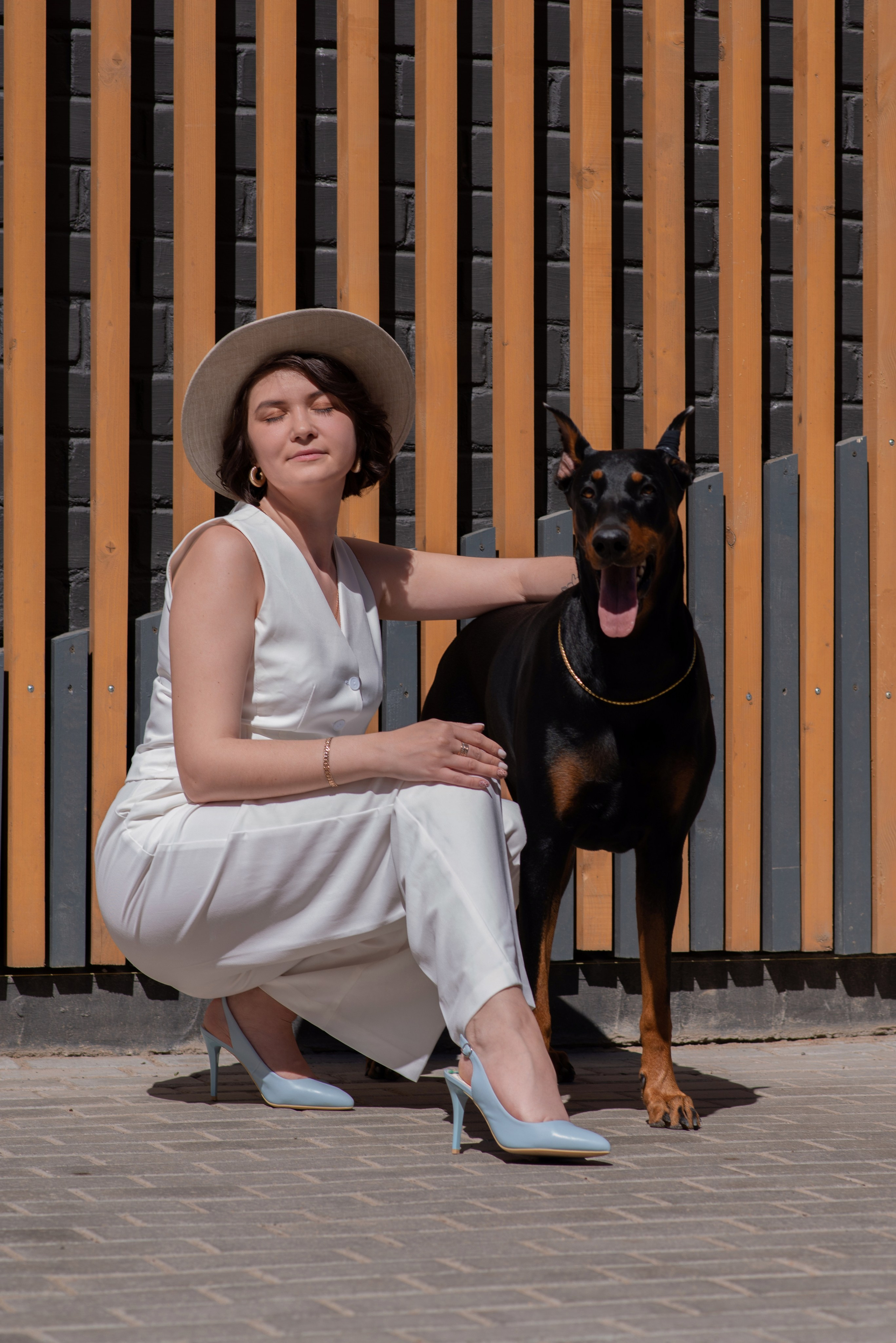 Уличная Фотопроект «Доберман». Фотограф Софья Власенко | Вологда