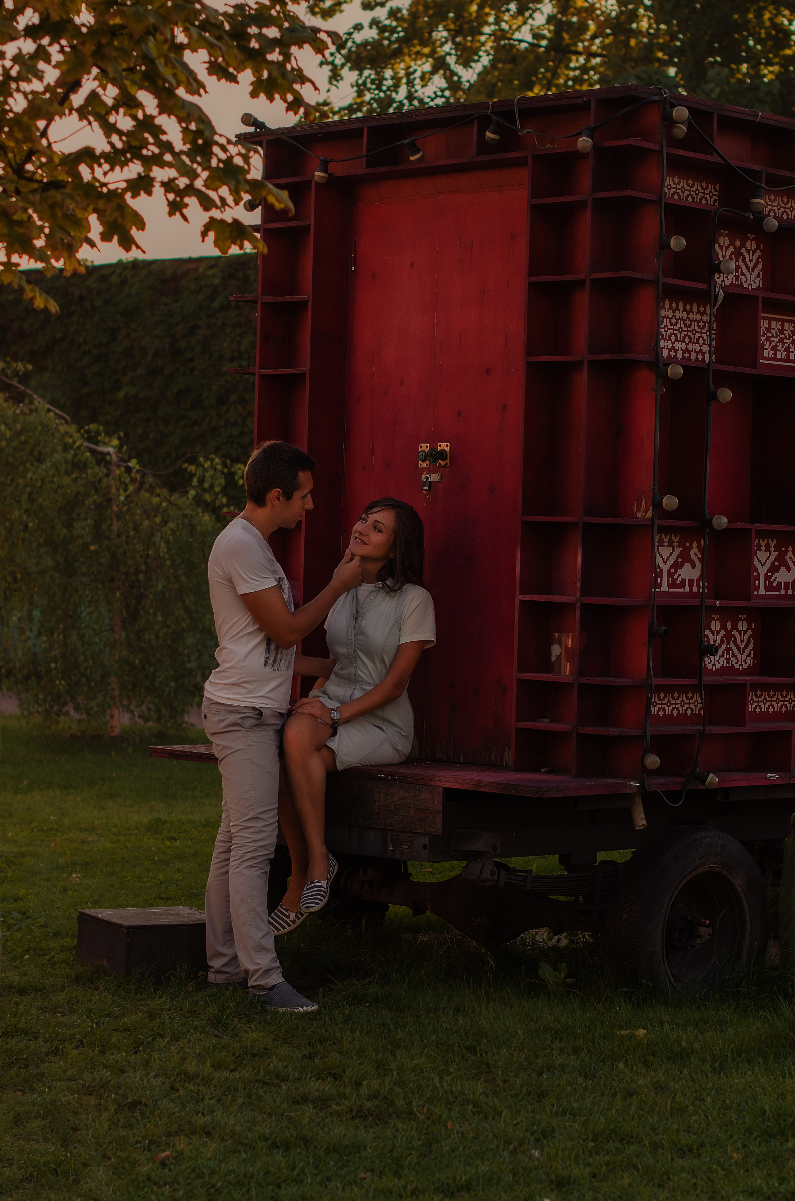 Лёша и Ира Love Story в первый день осени. Фотограф Алиса Агафонова в Санкт-Петербурге