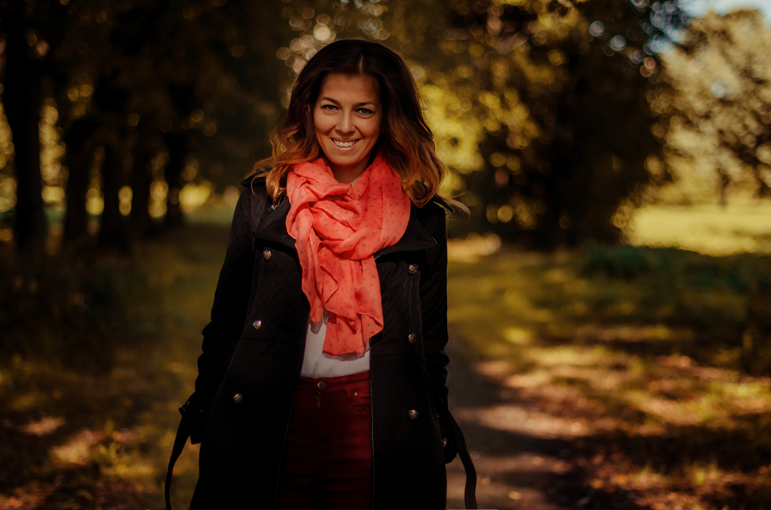 Осенняя съёмка Ксюши. Фотограф Алиса Агафонова в Санкт-Петербурге