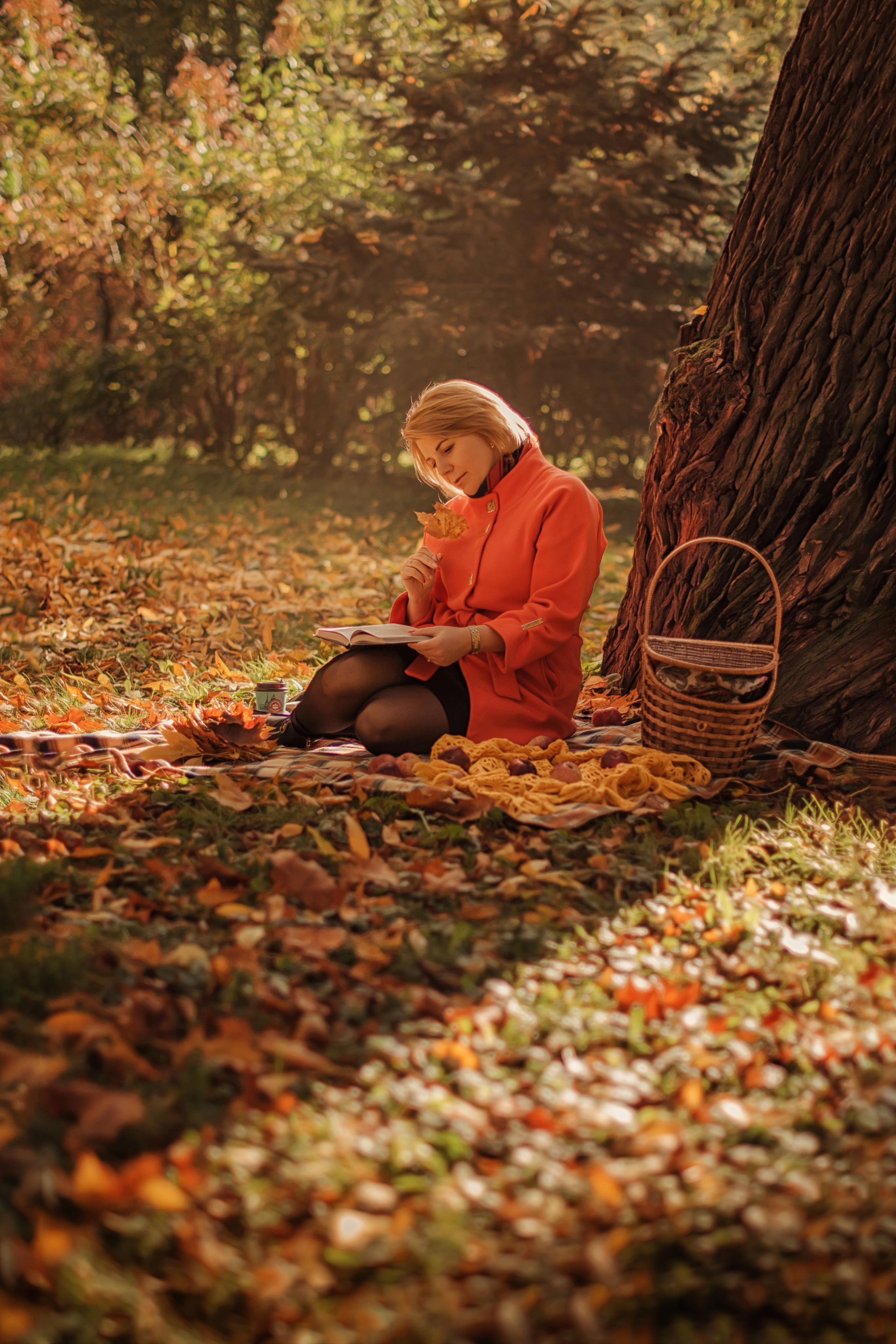 Лена и её яркая осень. Фотограф Алиса Агафонова в Санкт-Петербурге