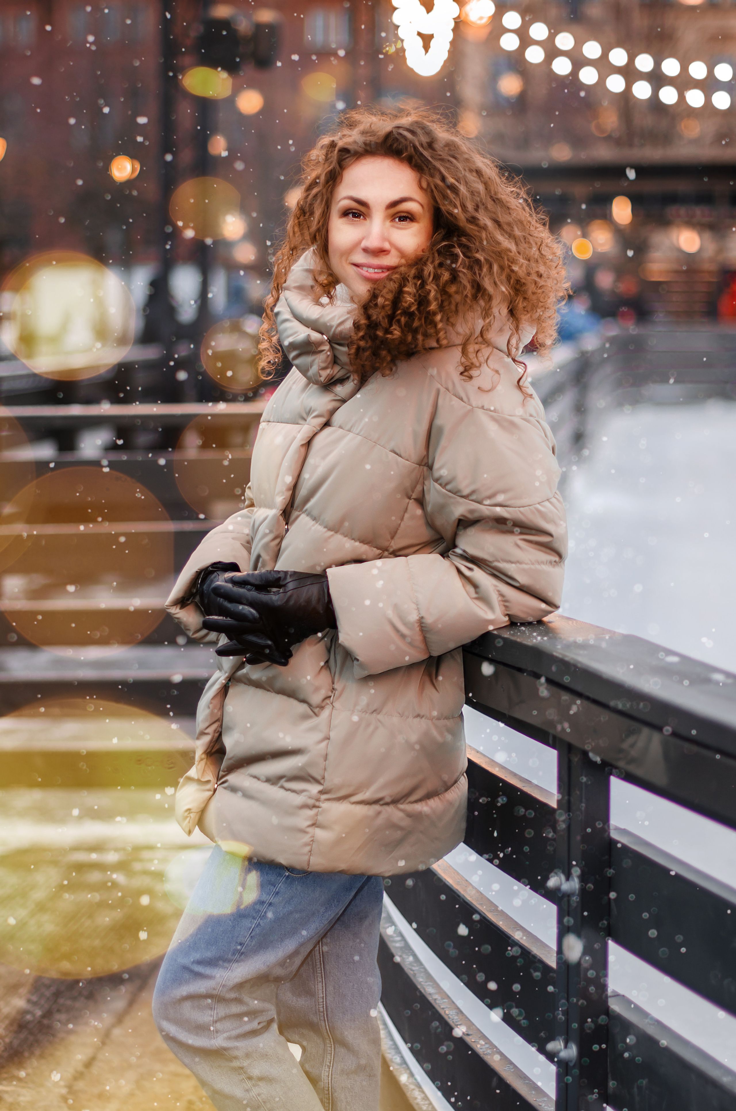 Юля прогулка в Новой Голландии. Фотограф Алиса Агафонова в Санкт-Петербурге