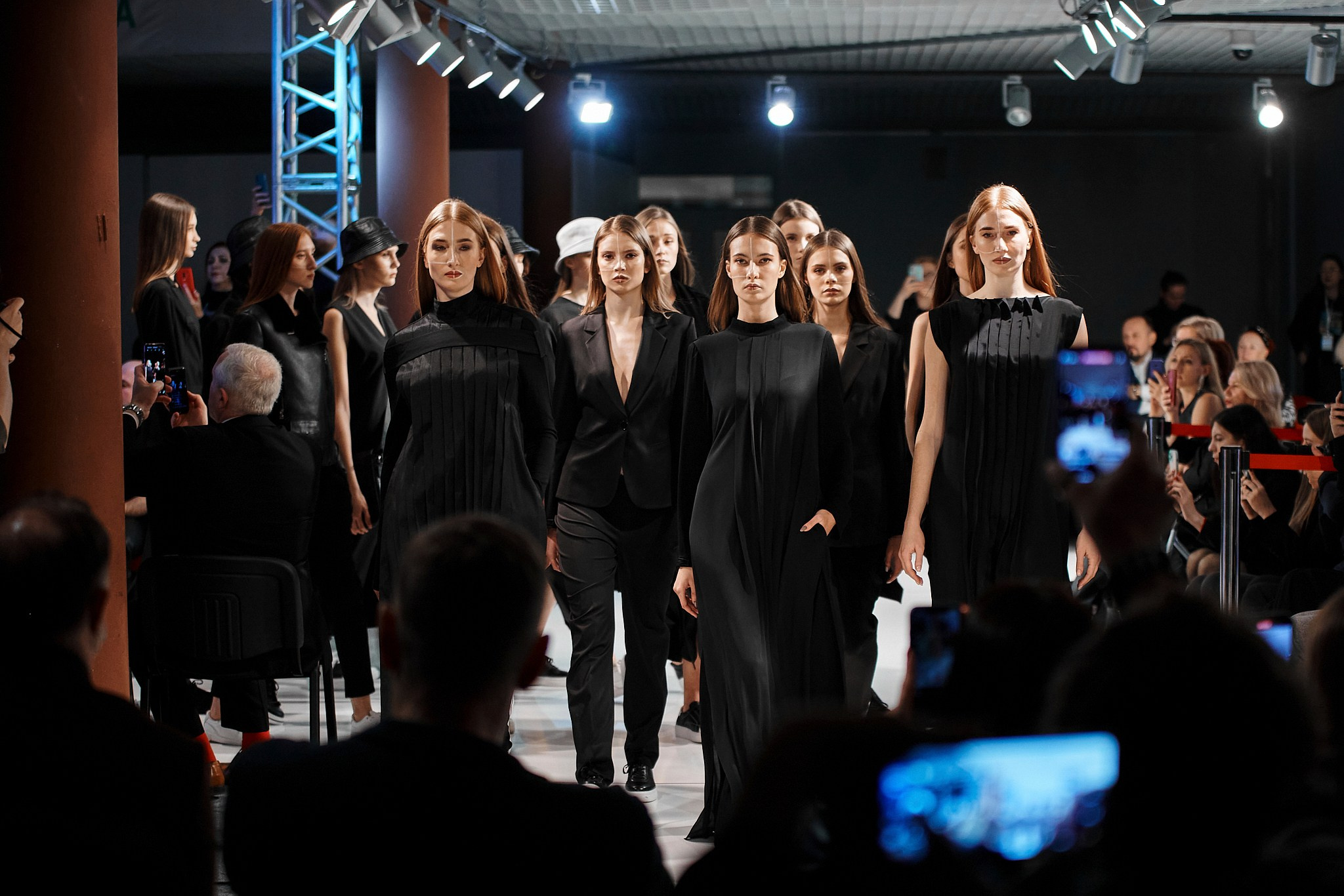 Подиум. Geometria