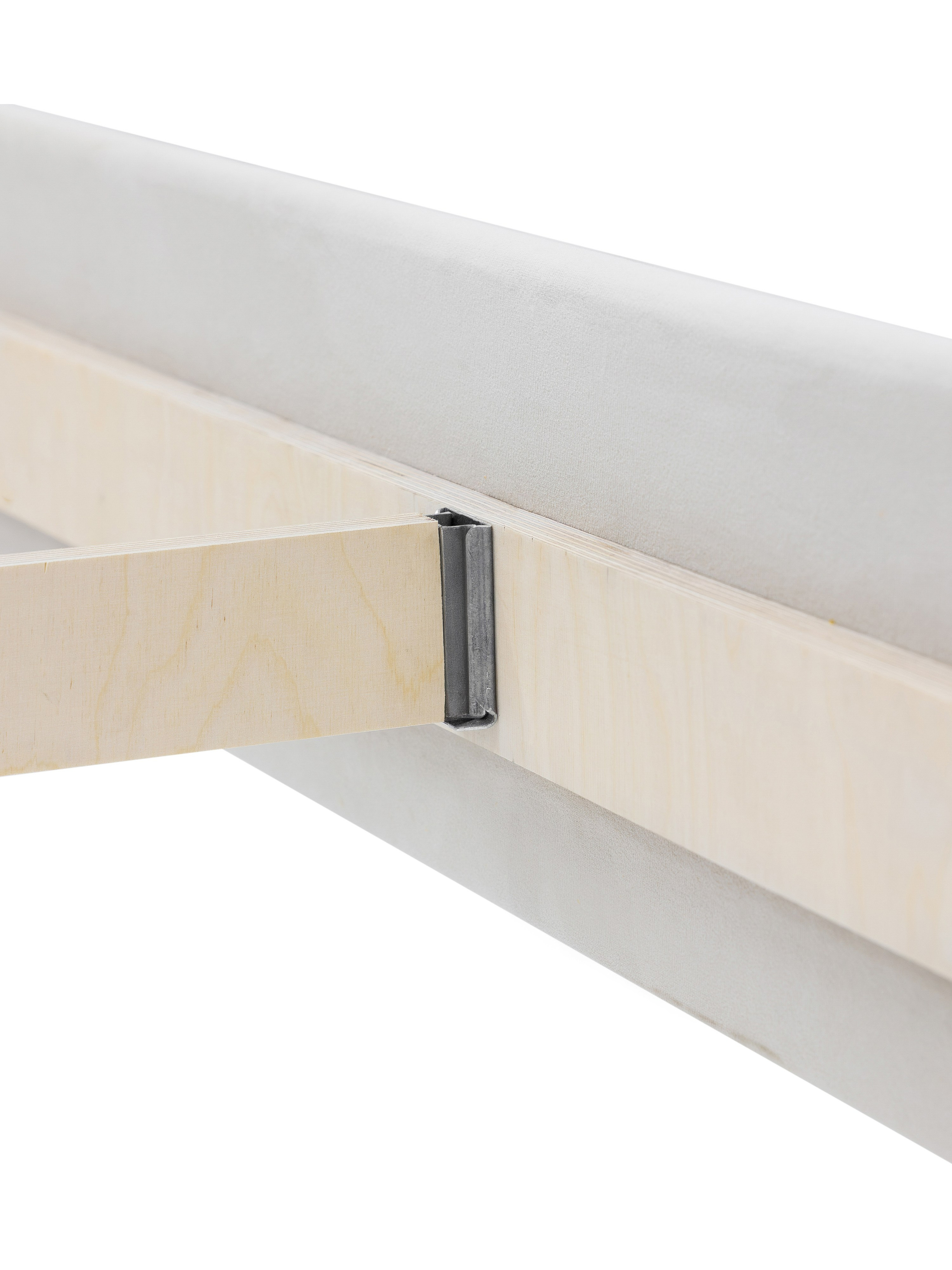 Кровать. Фотосъёмка для бизнеса — предметное фото, репортаж с мероприятий, портреты людей, съёмка интерьера и экстерьера