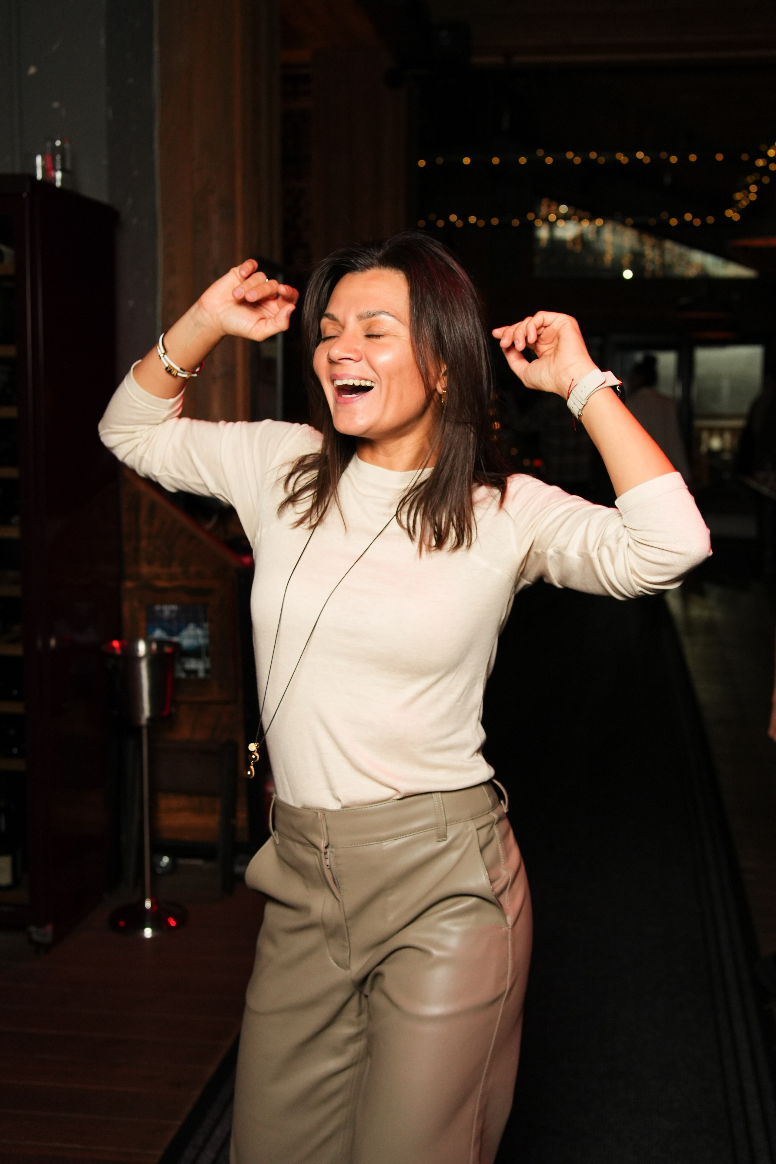 Репортажный фотограф в Сочи и Адлере | Съемка мероприятий, конференций и корпоративов. Свадебный фотограф в Сочи и Адлере — Фотосессии на море и в горах | Виктор Рогулев