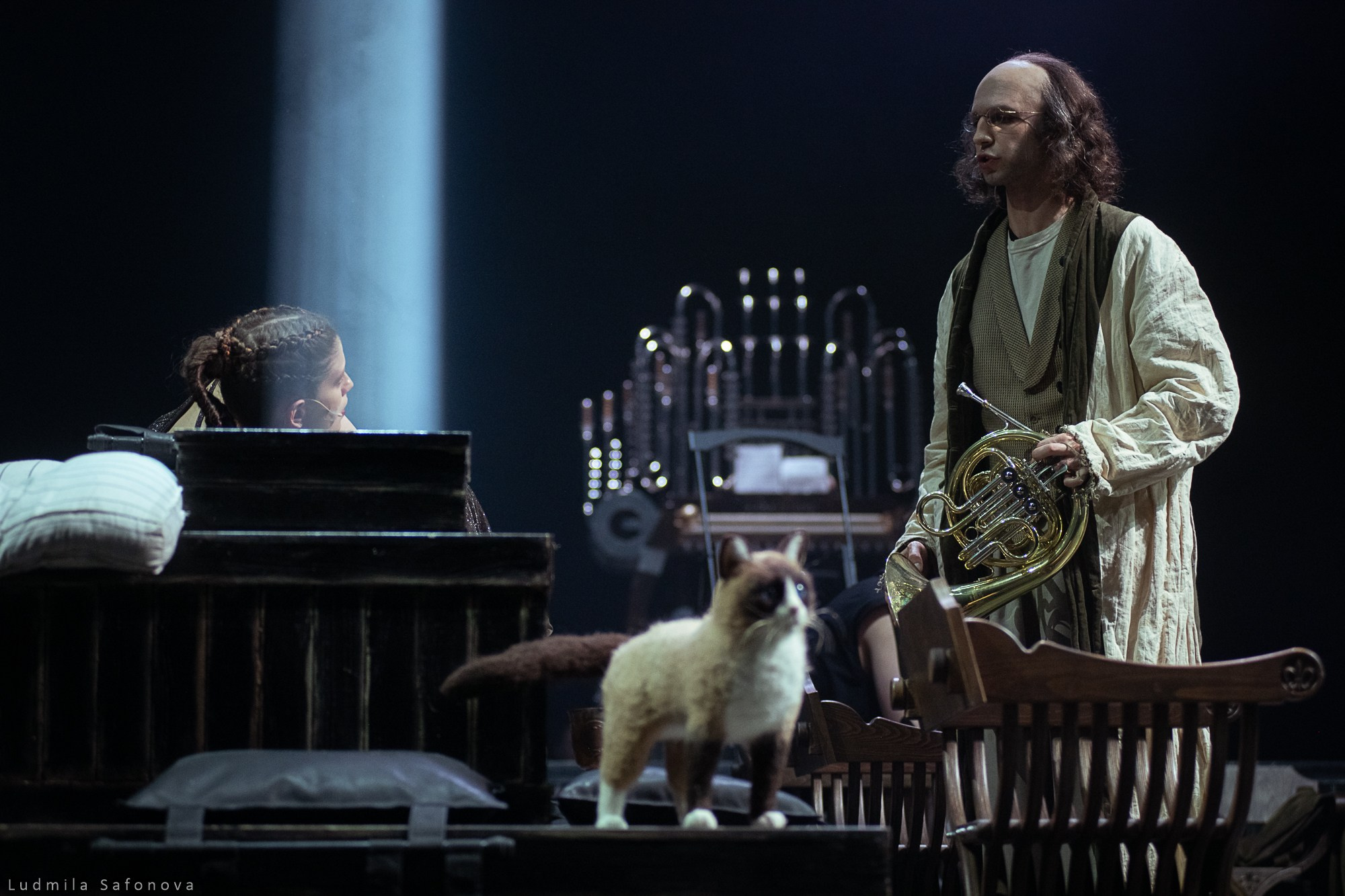 Гамлет. Режиссёр Андрей Гончаров. Гамлет Юра Борисов. Lucytheatre