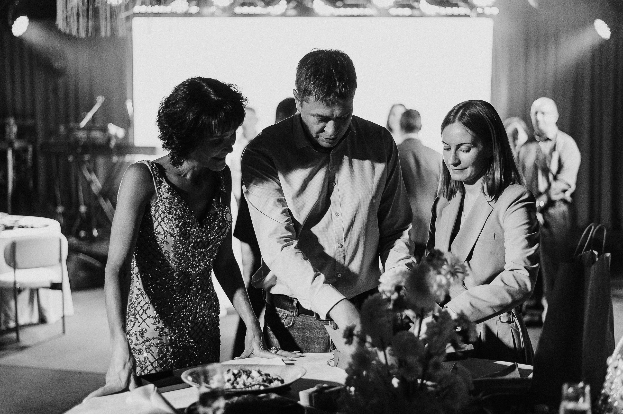 Годовщина свадьбы в Atmosfera. Свадебный фотограф в Екатеринбурге Артём Зайнетдинов