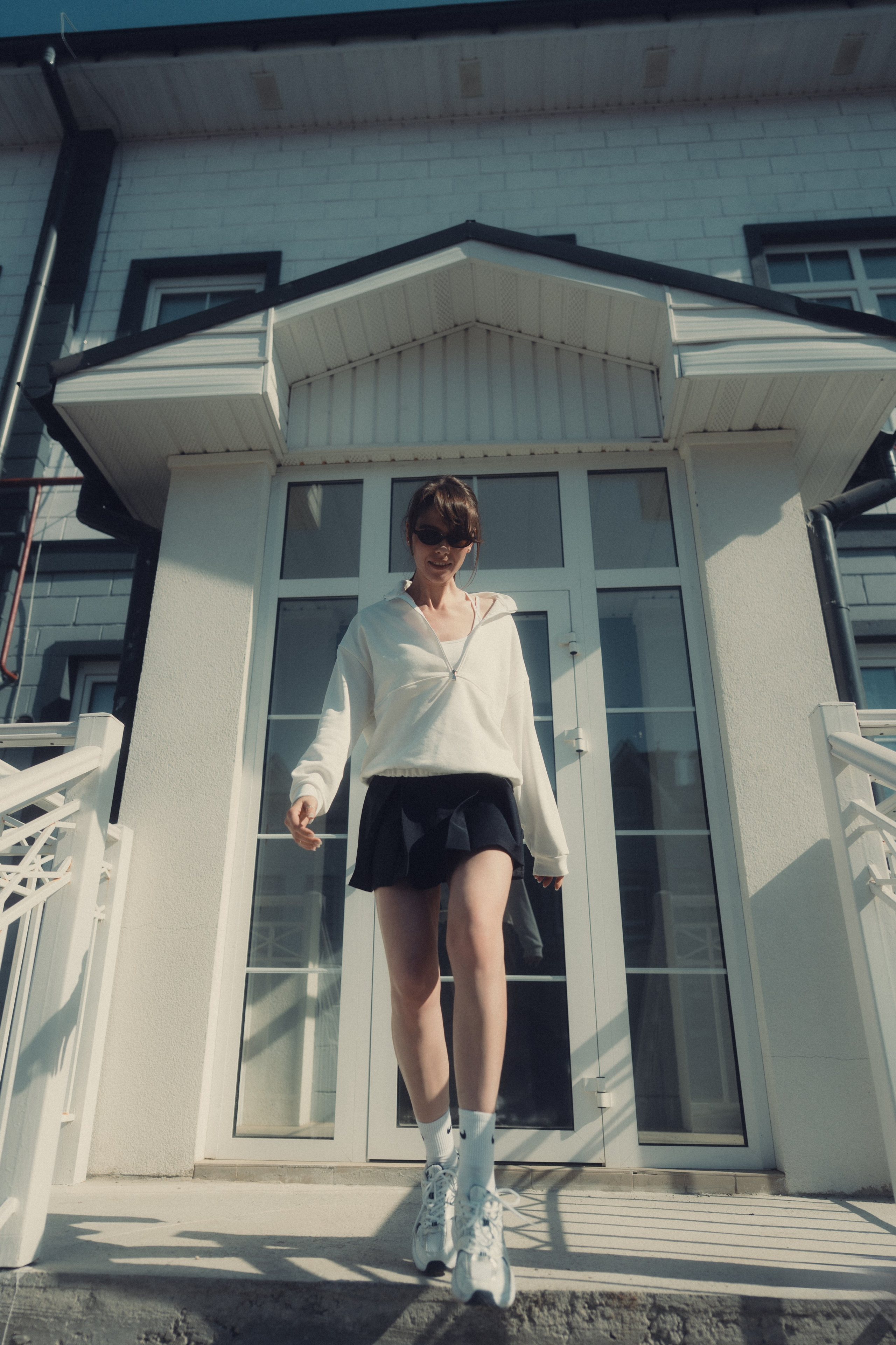 Female street photoshoot in Moscow by Anton Avanzato