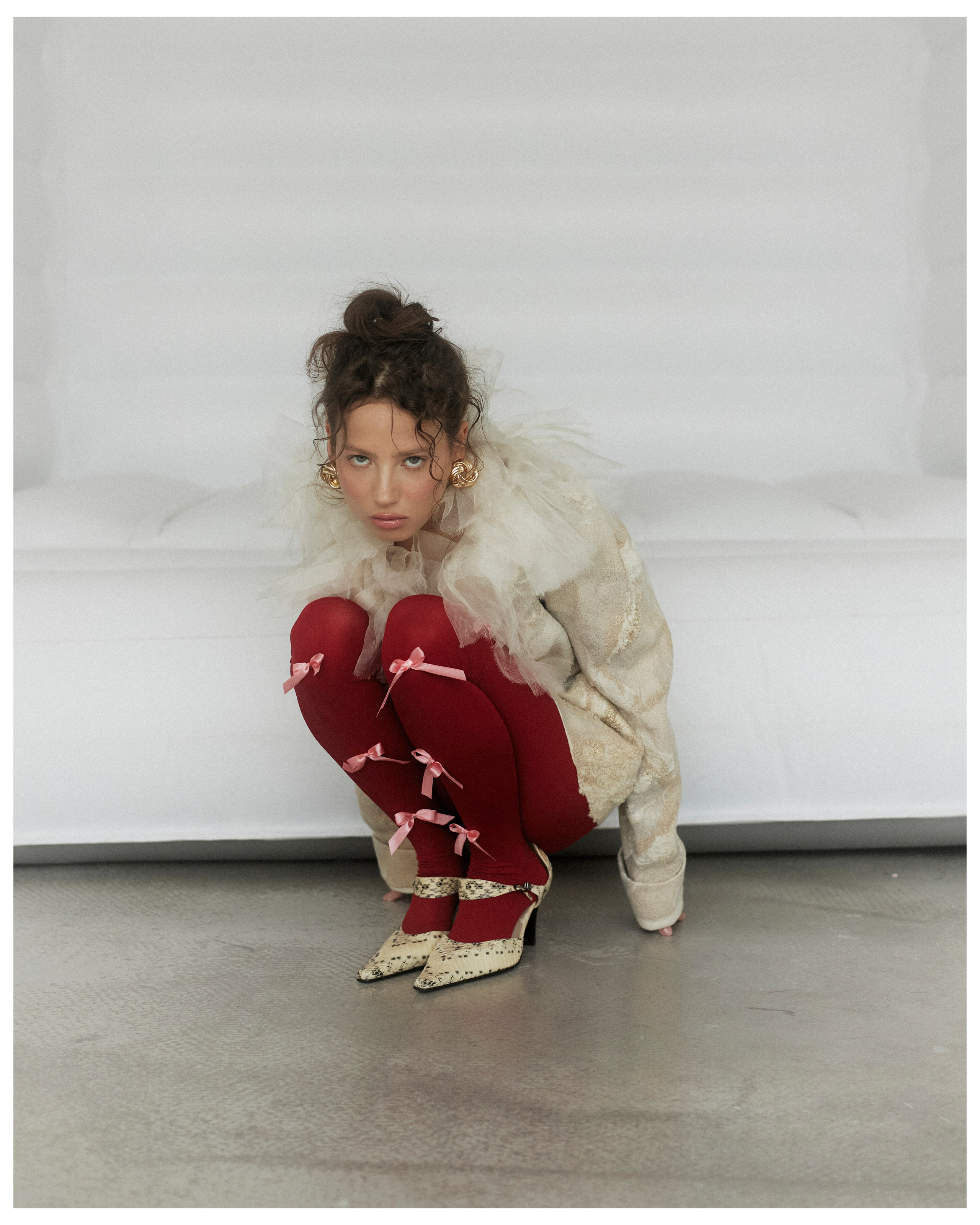 Julia / art. Влада Зюзина — adalwzet posmotri — коммерческий фотограф в Москве — портретный фотограф, фотограф для брендов