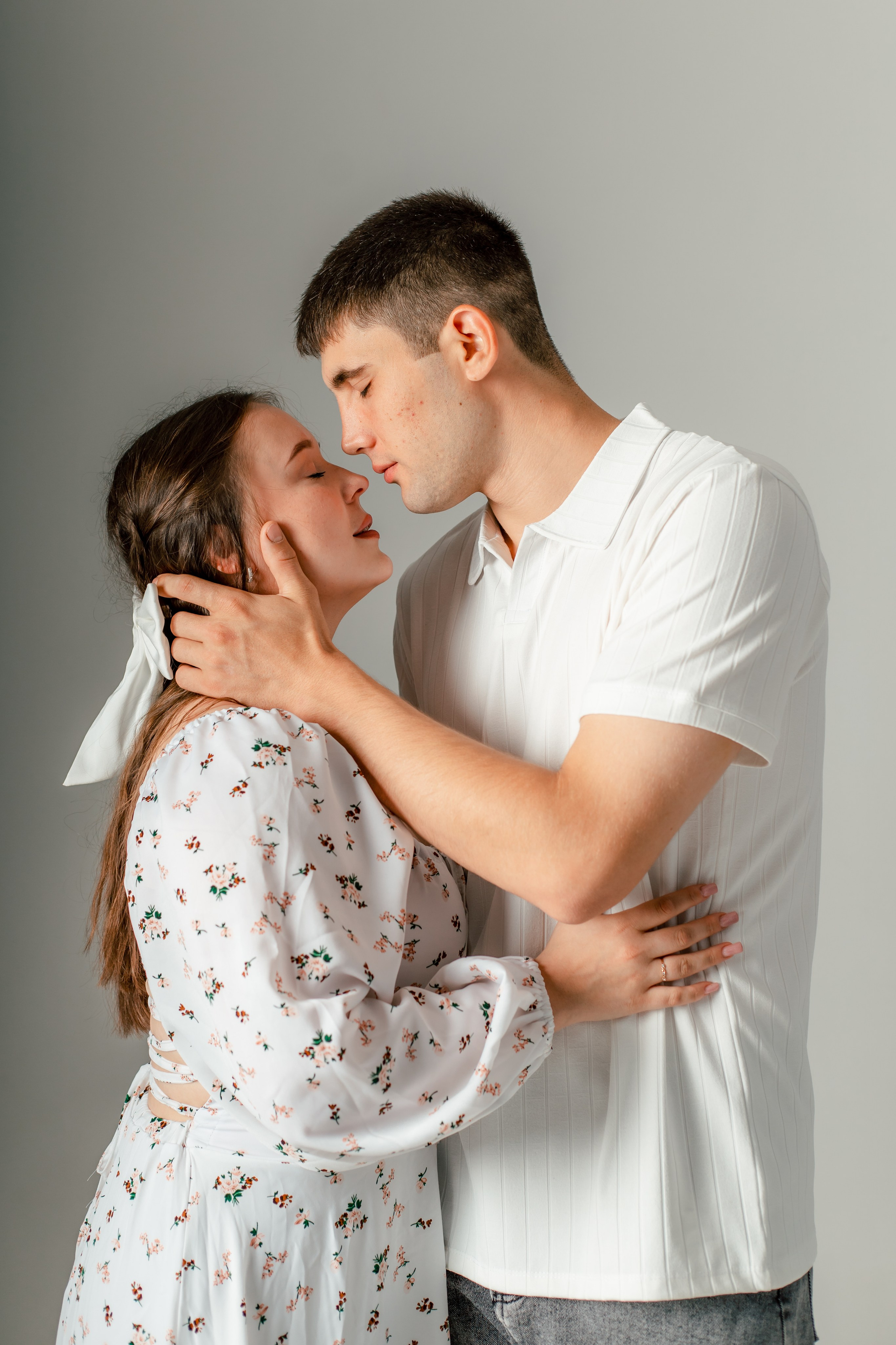 Love story съёмка в студии Ангарск. Фотограф Ангарск Александра Зарубина