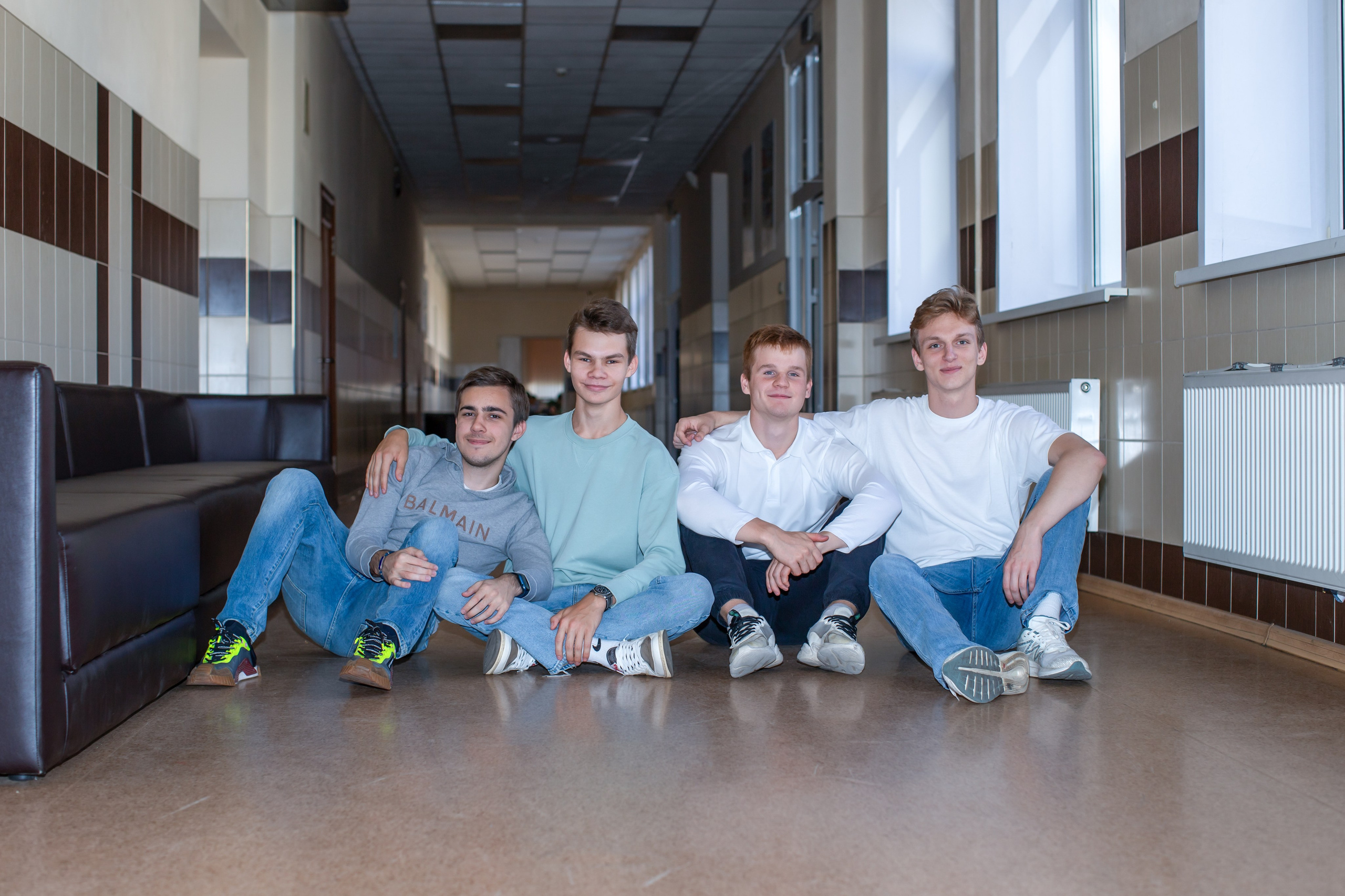 11 класс / ГАОУ МО «ЛНИП» / г. Королёв. Детский и семейный фотограф Мария Киселёва. Москва