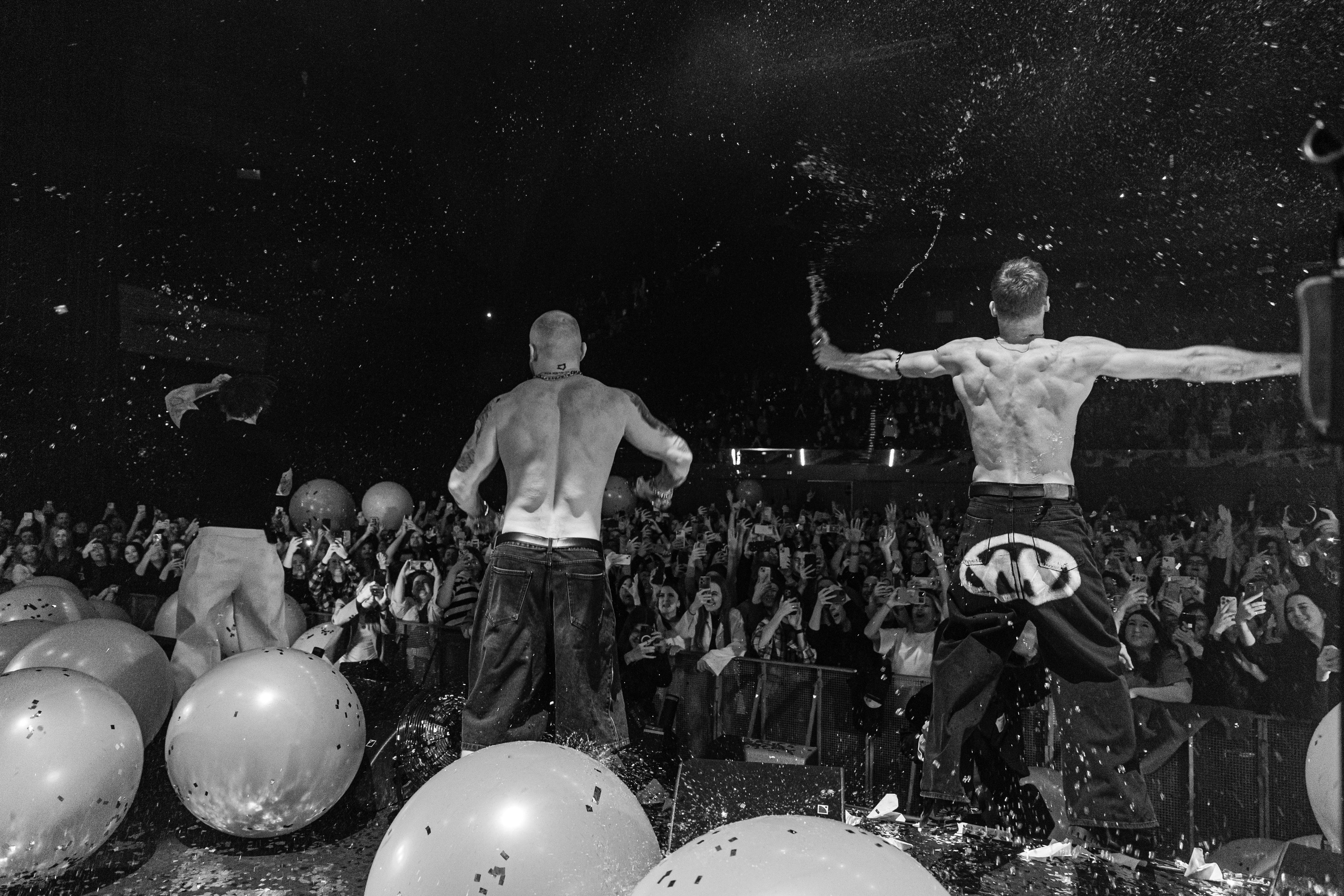 Концерт Лёши Свика