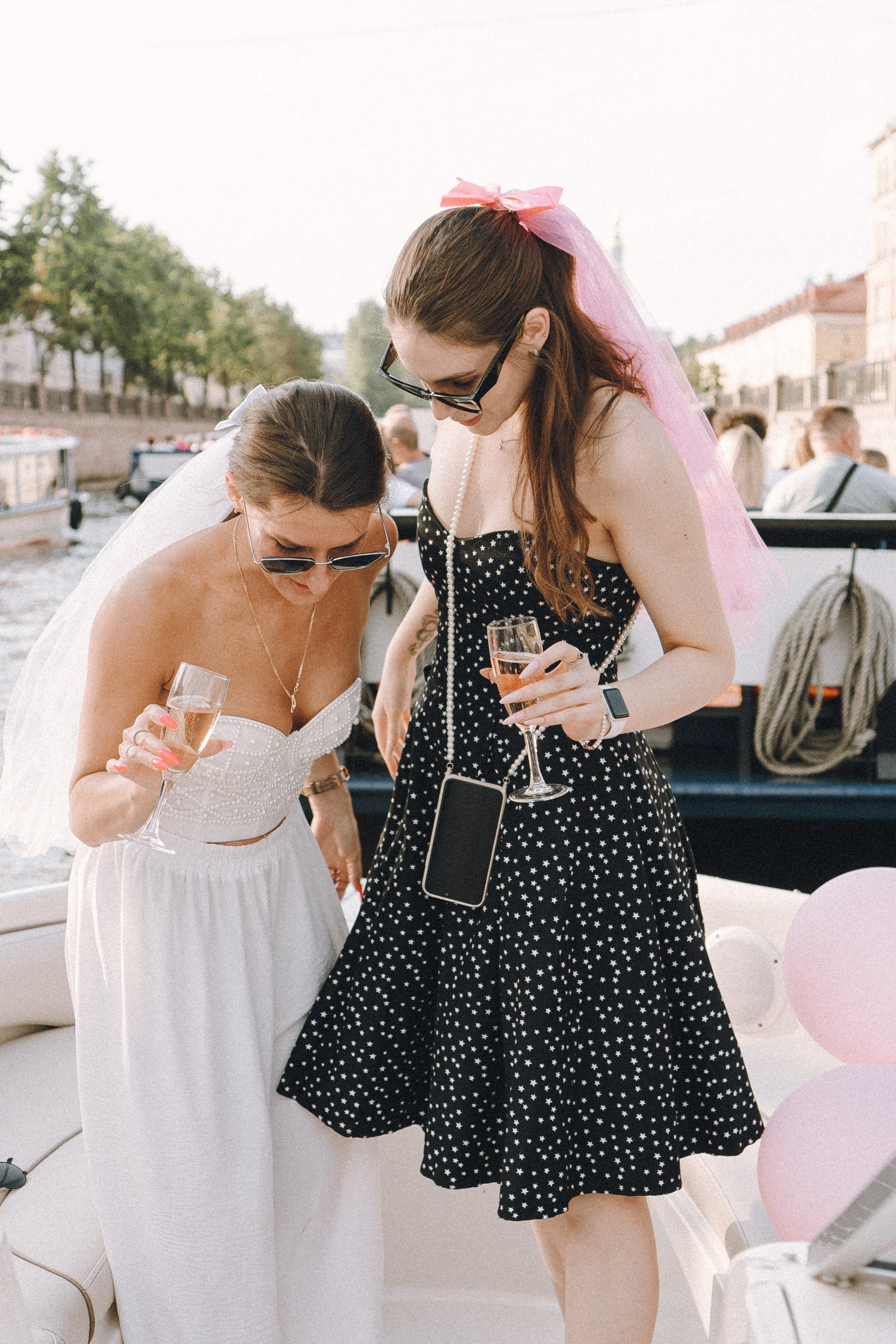 ДЕВИЧНИК НА КАТЕРЕ. Профессиональный фотограф, Санкт-Петербург — Виктория Богомолова