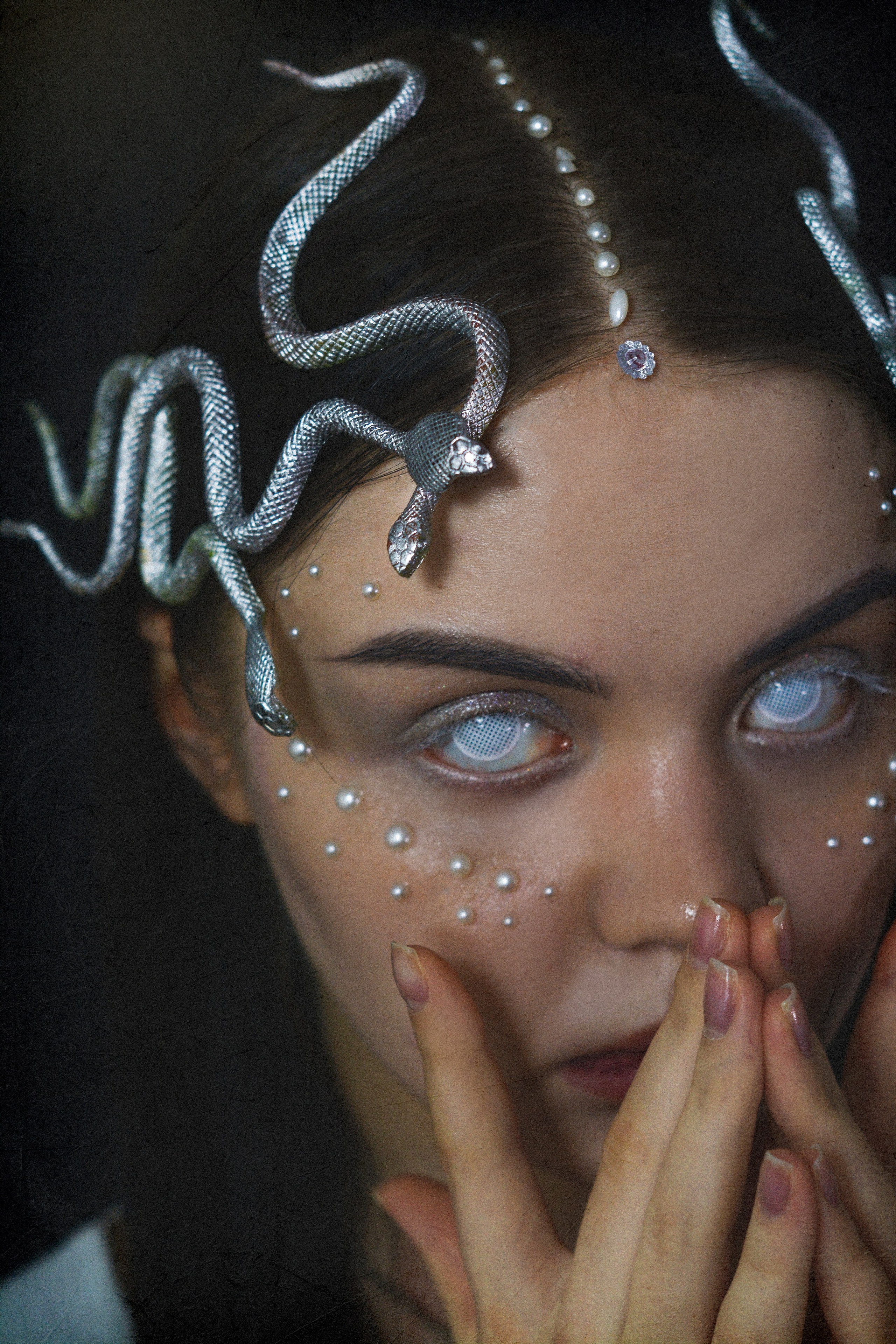 Snakes. Vcut studio| Фотограф Валерия Мустаева