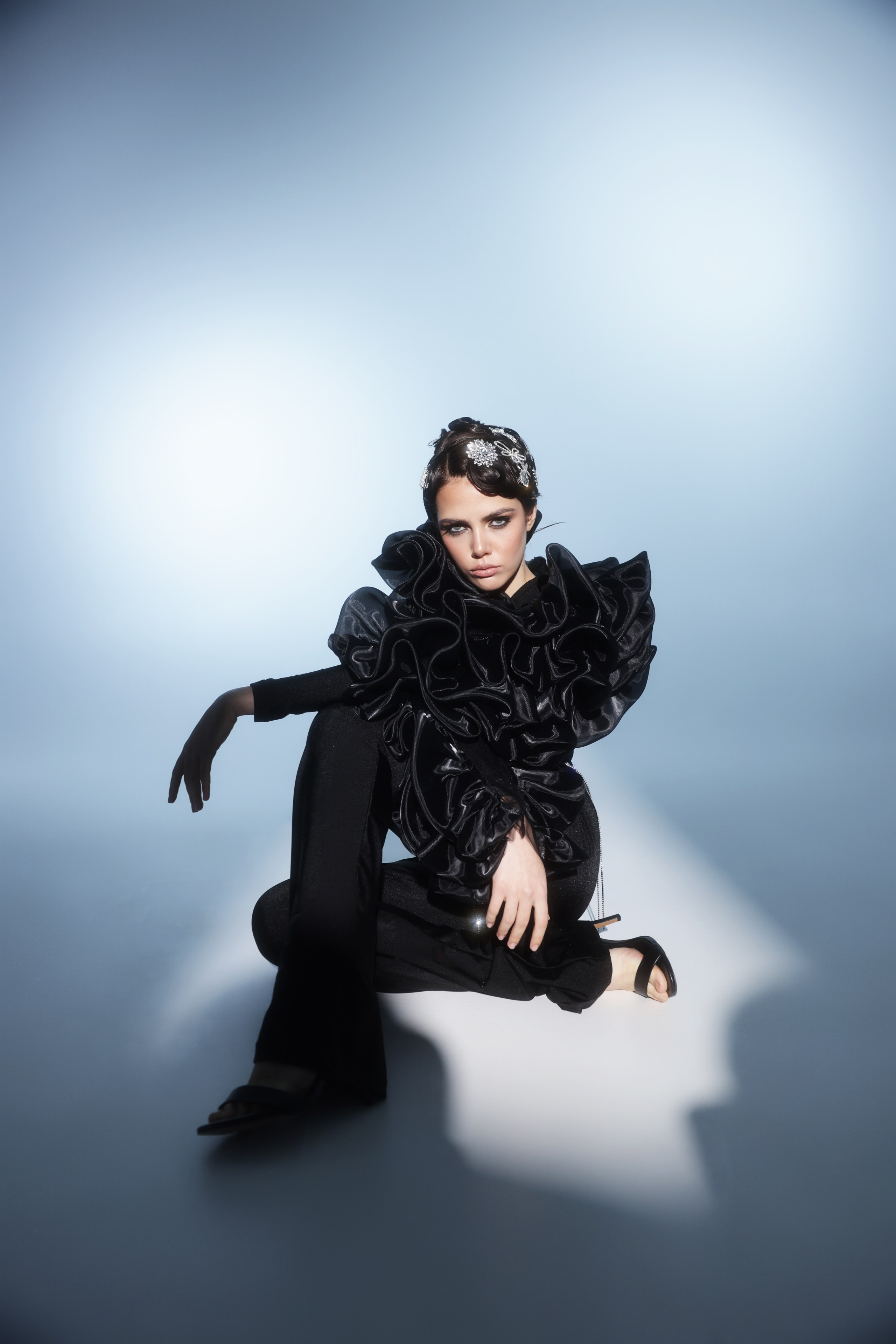 Фотосессия в студии. Я — фотограф, который помогает запечатлеть самые важные моменты вашей жизни!