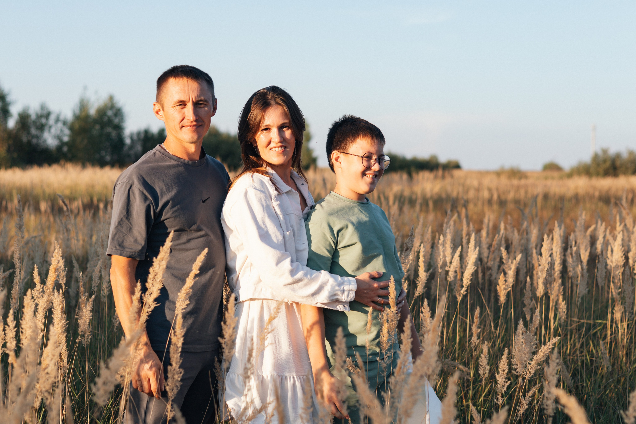 Юля, Илья, Полина, Сергей. Ваш фотограф