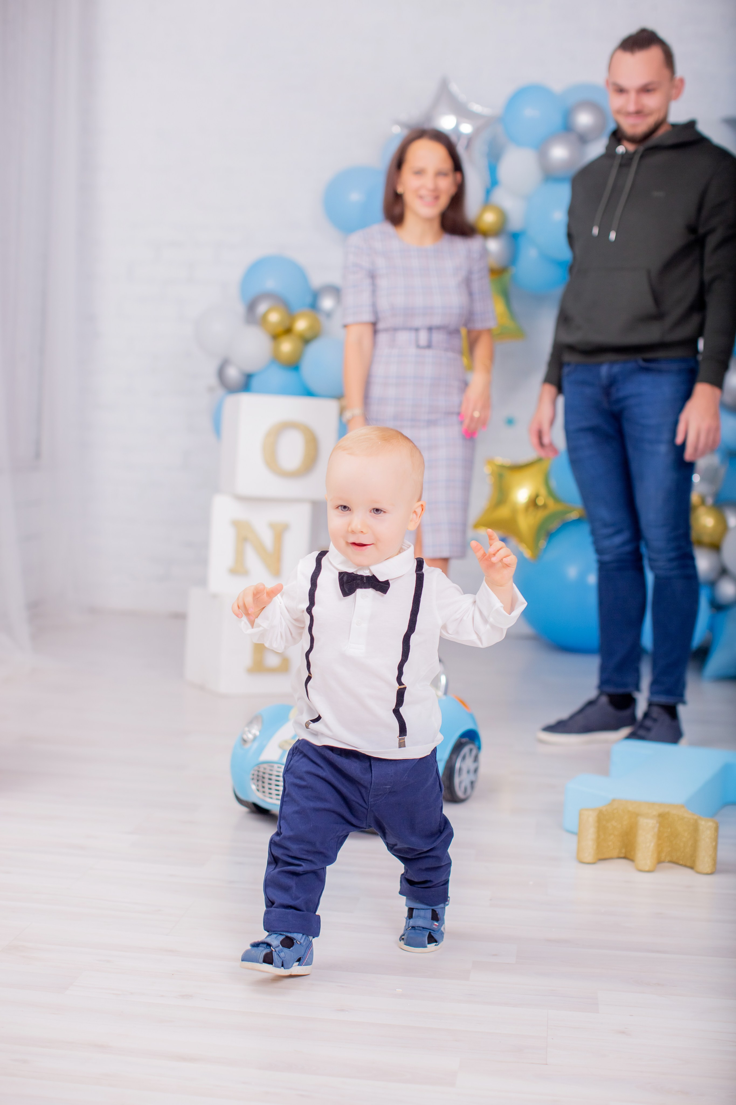 Первый торт. צלם ואמן ילדים ומשפחה