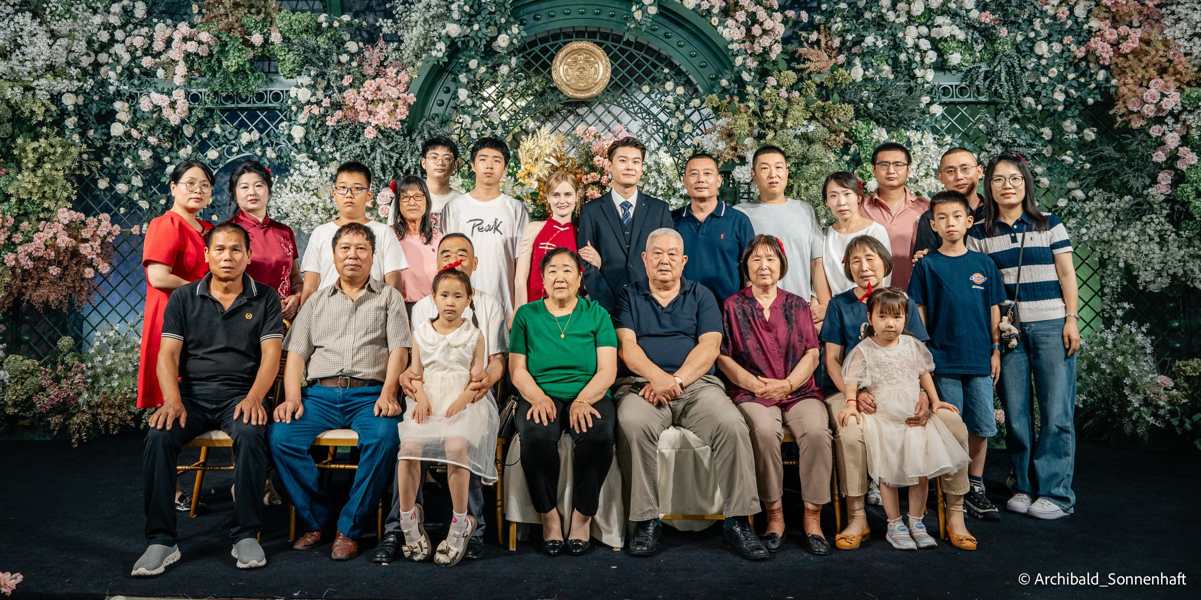Chinese Wedding in China. Photographer in Guangzhou, China. Archibald Sonnenhaft