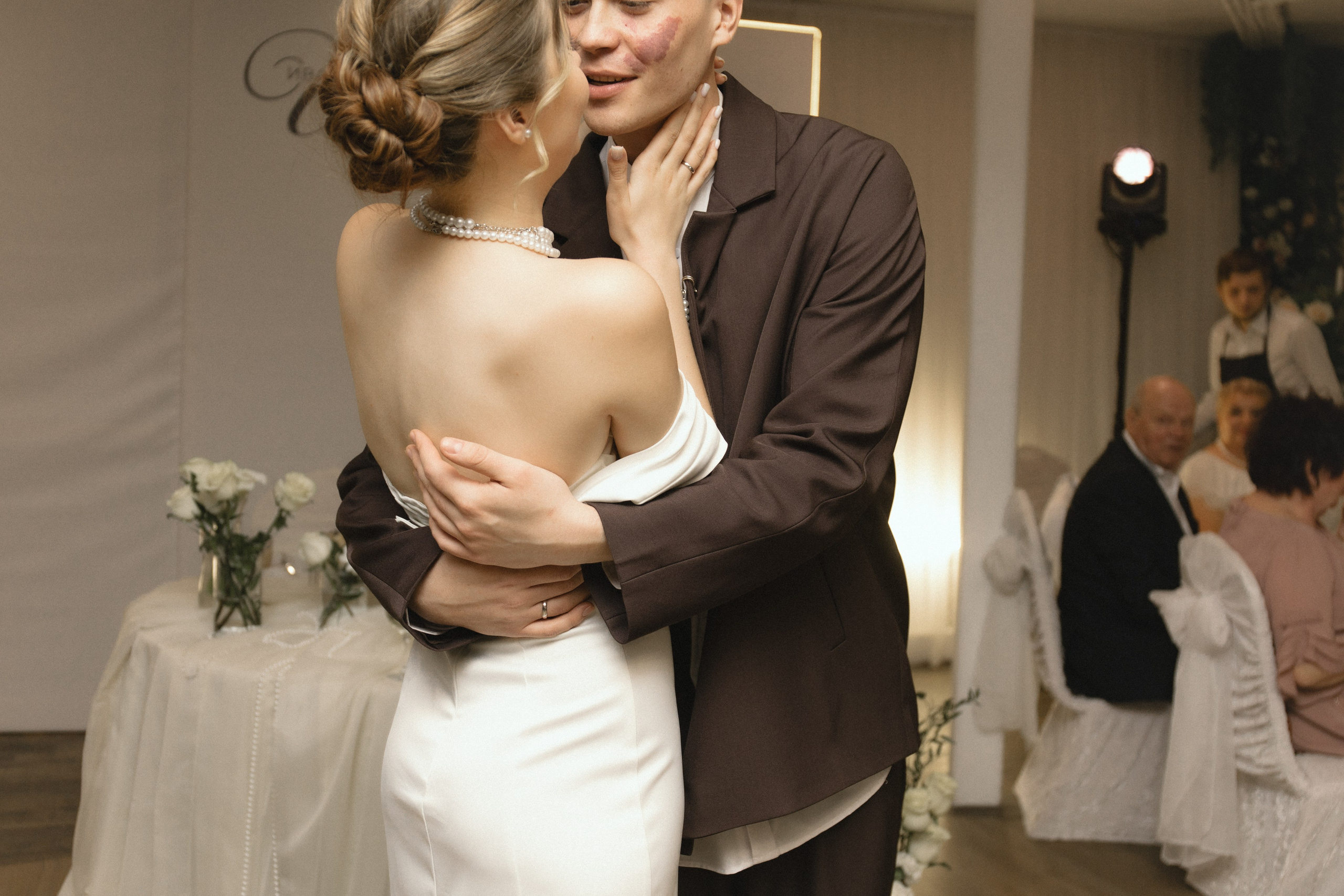 L | V. Свадебный и портретный фотограф в Новосибирске Любовь Исакова