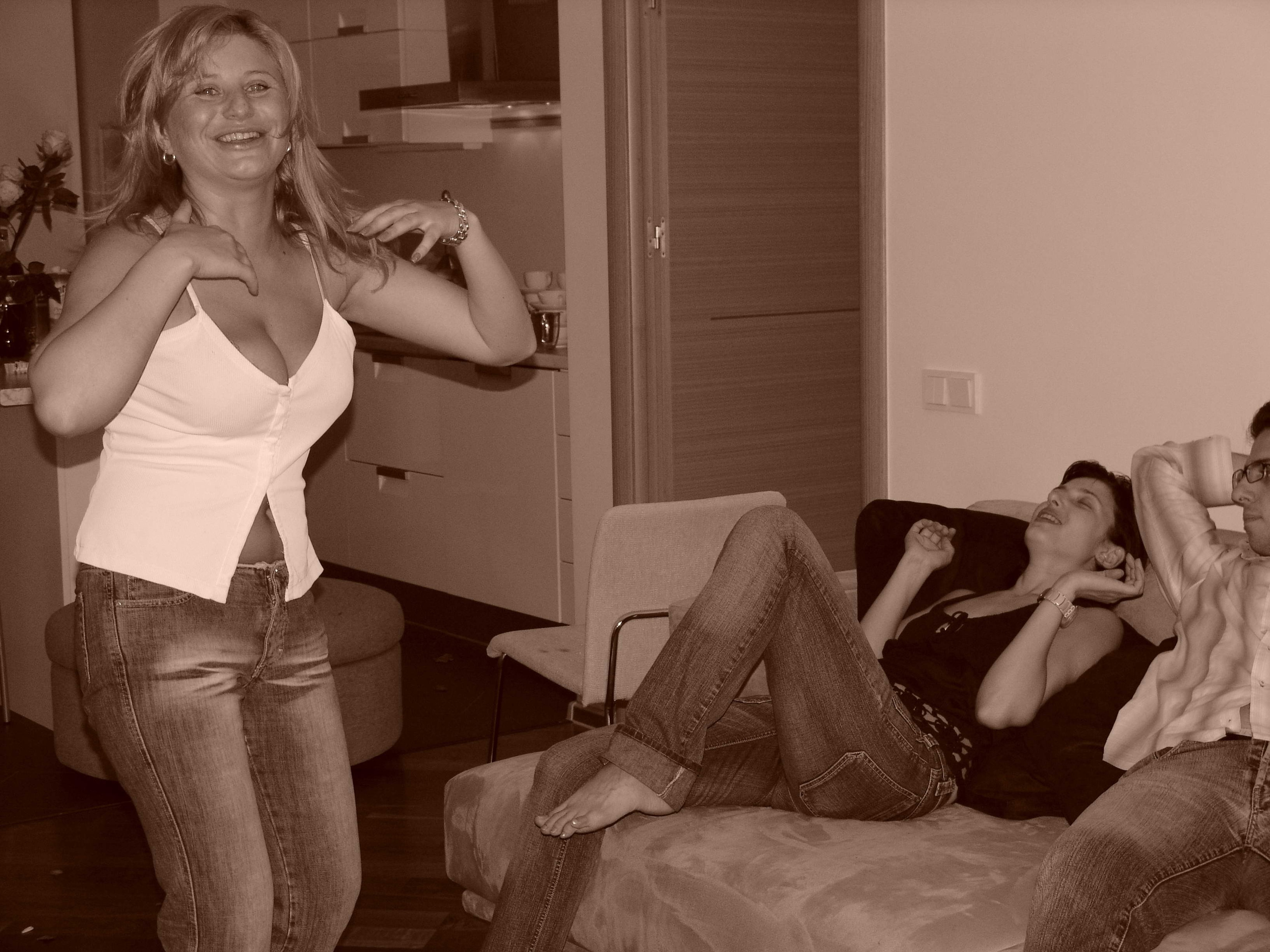 Улыбкина Канева. Заставка