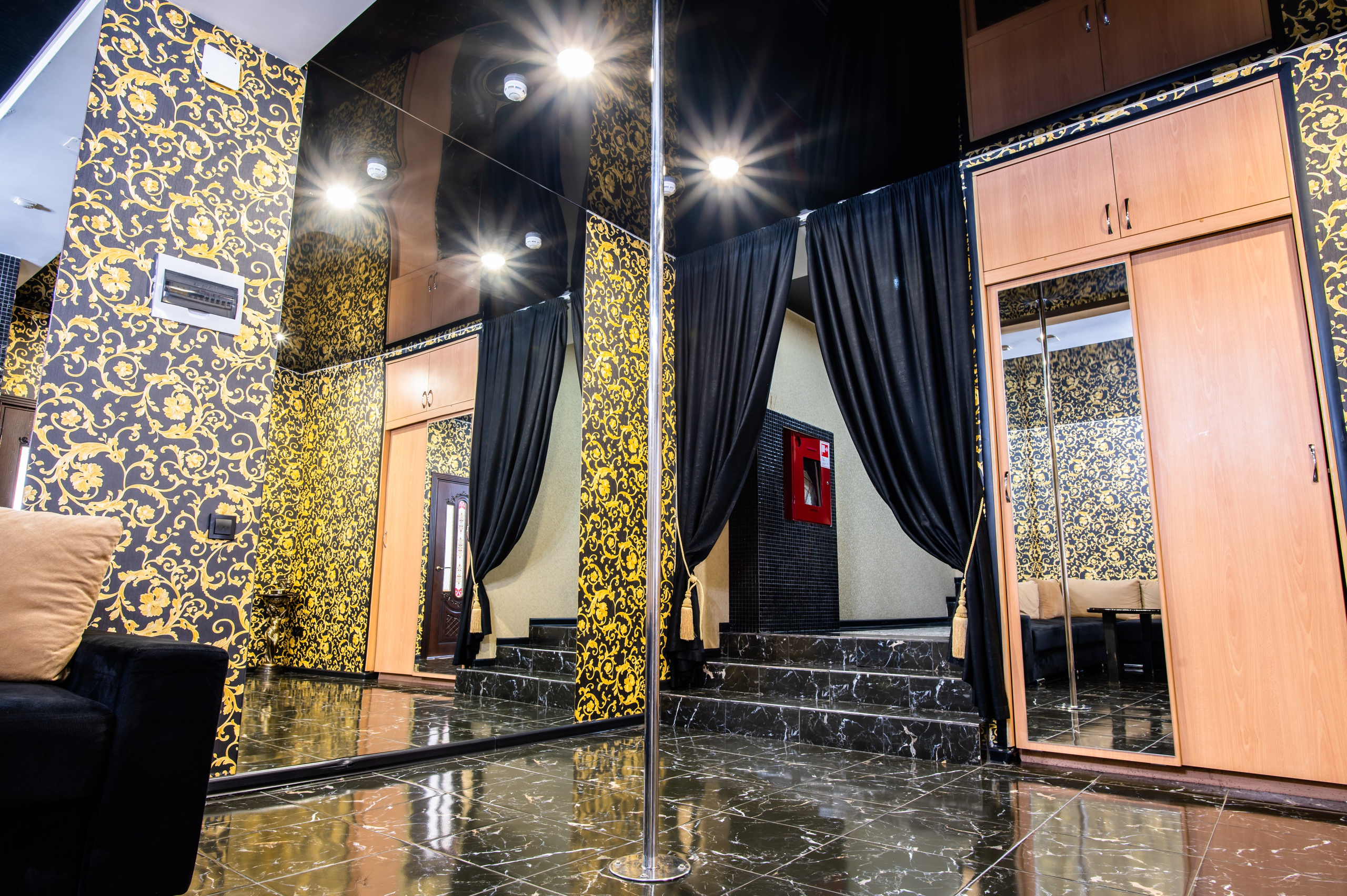 ИНТЕРЬЕРНАЯ СЪЕМКА. Репортажный и семейный фотограф в Тюмени Владислав Шадиков