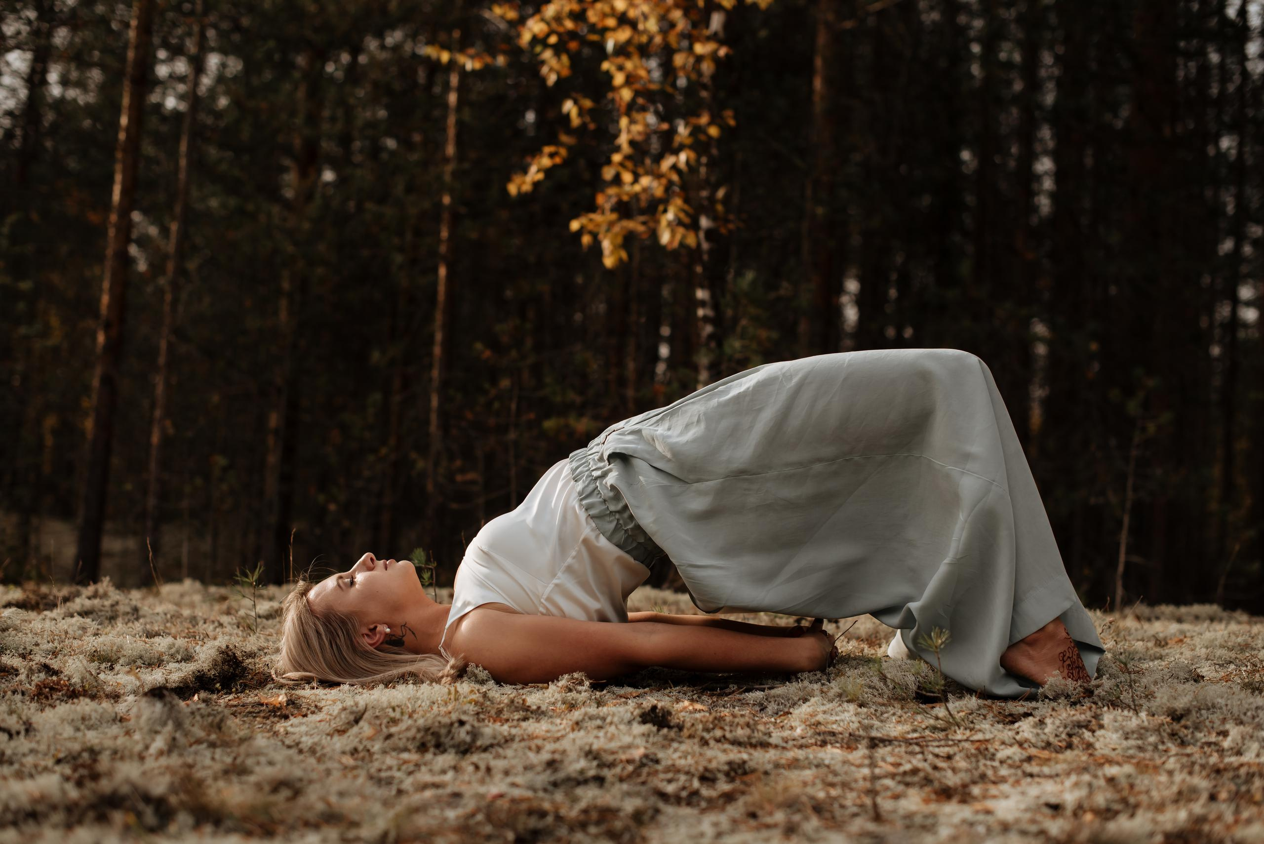 Йога, мехенди, поющая чаша… всё это про Анастасию Гор. Фотограф Мария Орлова (Мирный, Плесецк, Каргополь)