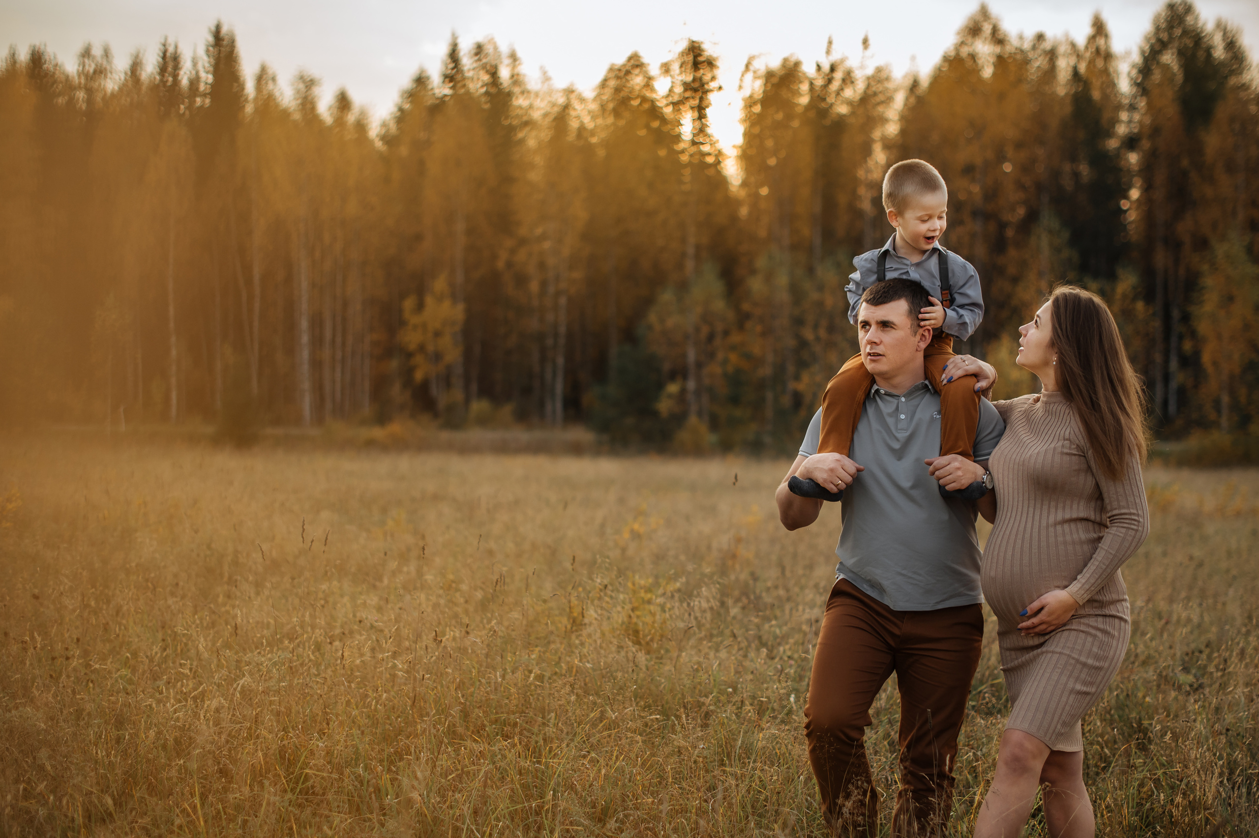 Прогулка семьи Евгении и Василия. Фотограф Мария Орлова (Мирный, Плесецк, Каргополь)
