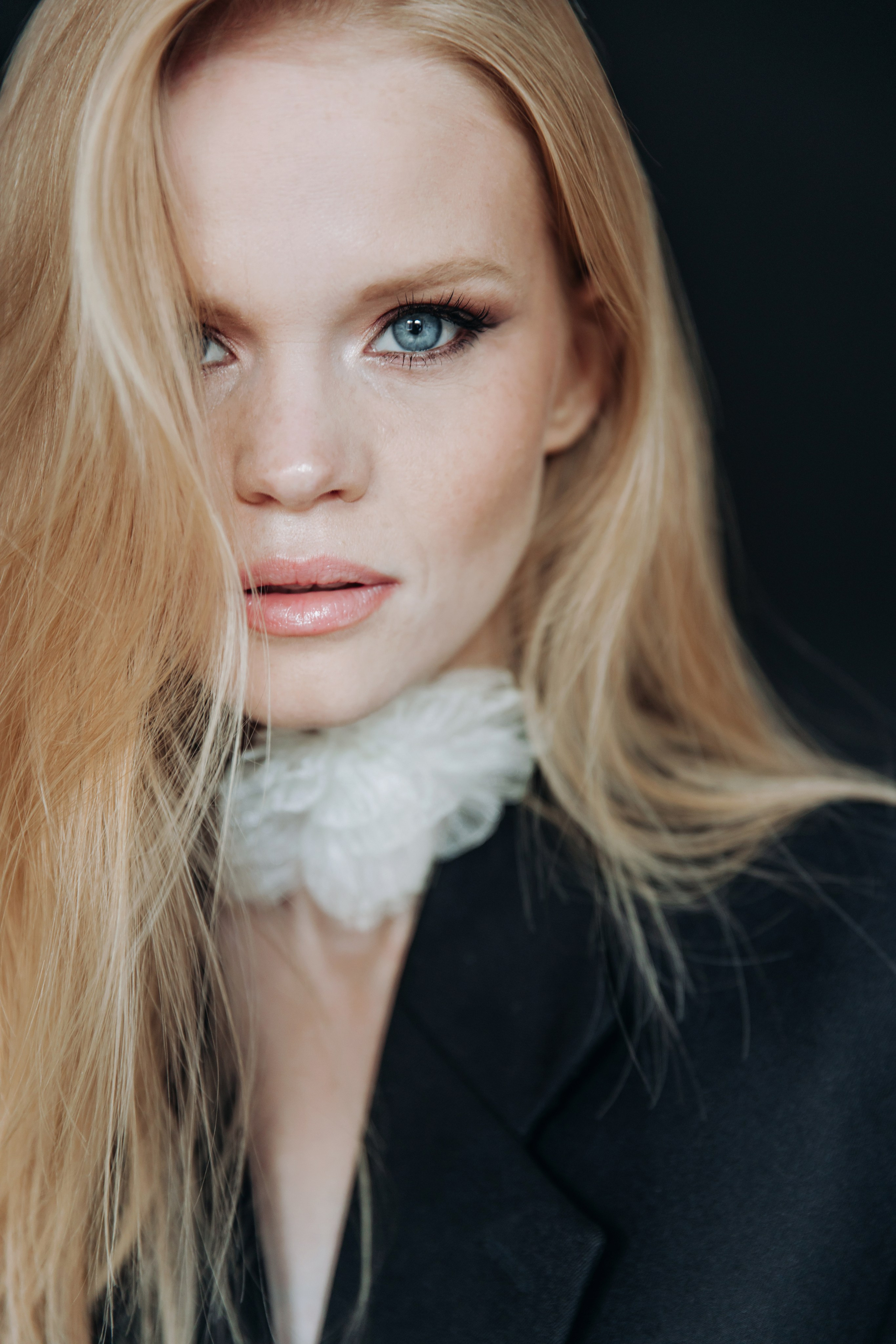 Рина. Главная