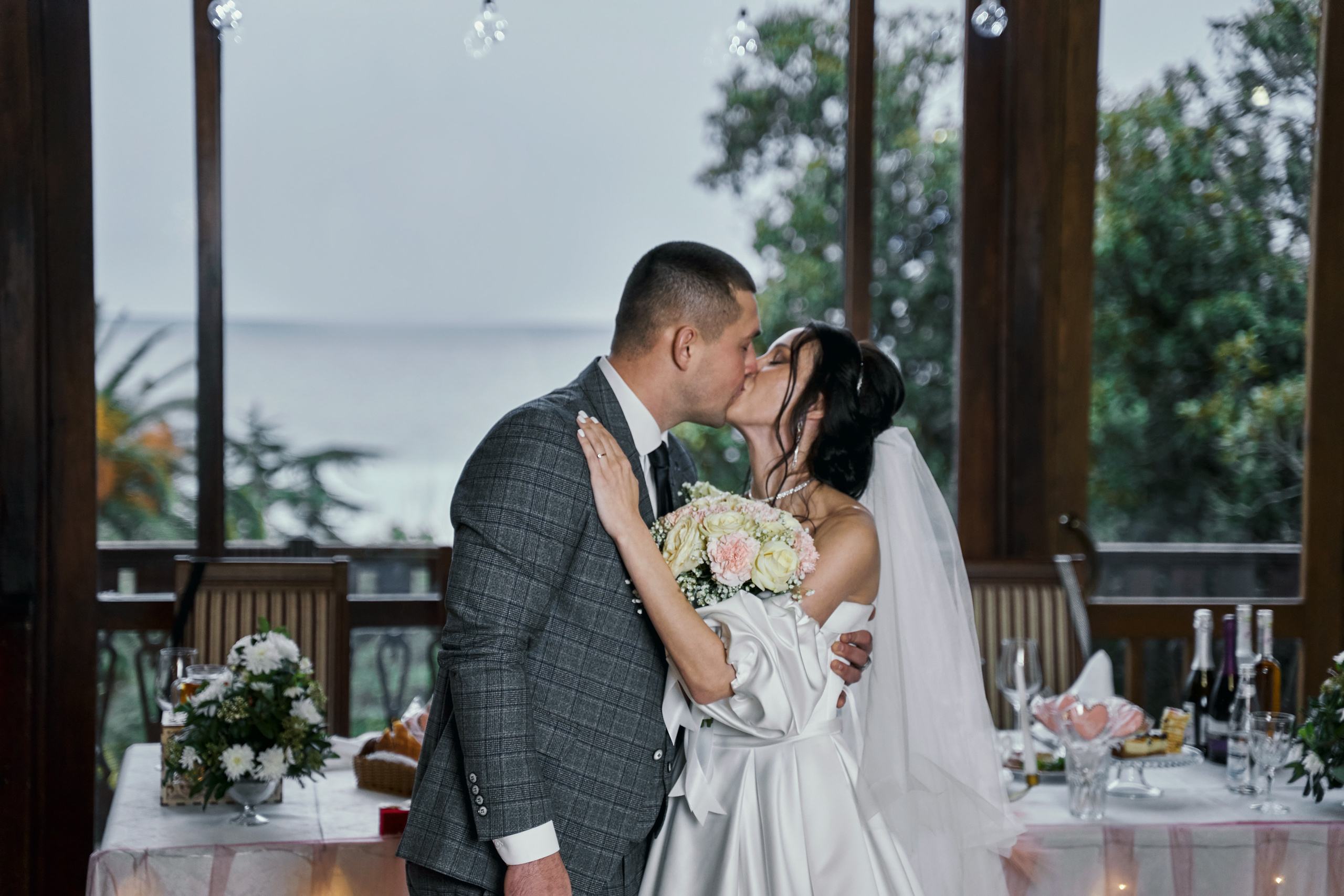 Свадебный фотограф Сочи Адлер Абхазия. Фотограф Абхазия|Цандрипш|Гагра|Сириус|Красная Поляна Артём Большаков