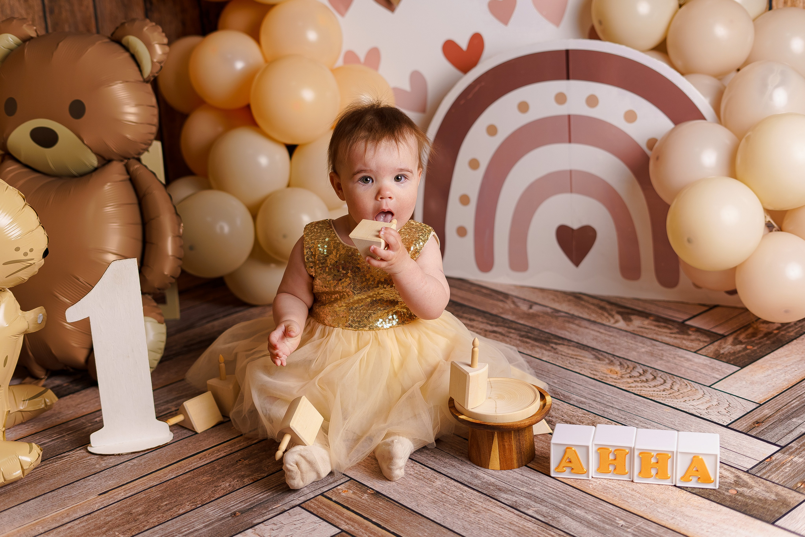 Шары к тарифу «годик эксклюзив». Фотограф новорожденных в г. Павлово Беспалова Екатерина