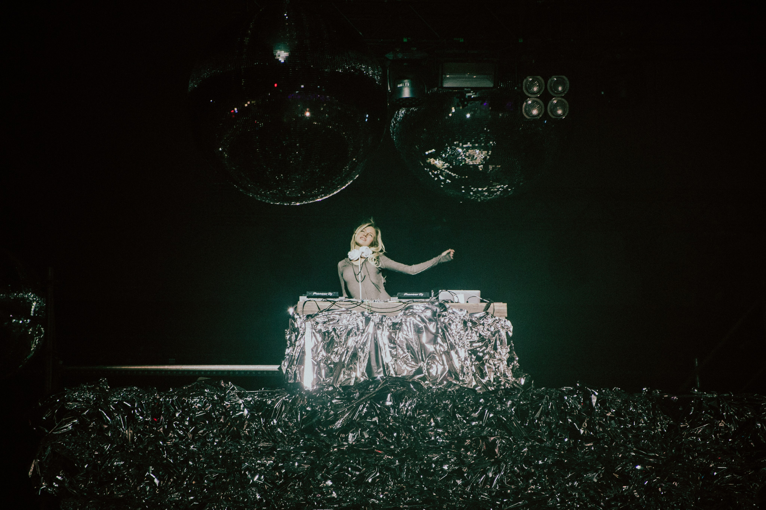 NKEEEI, UNIQE, ARTEM SHILOVETS. Фотограф из Санкт-Петербурга Валерия Ленских