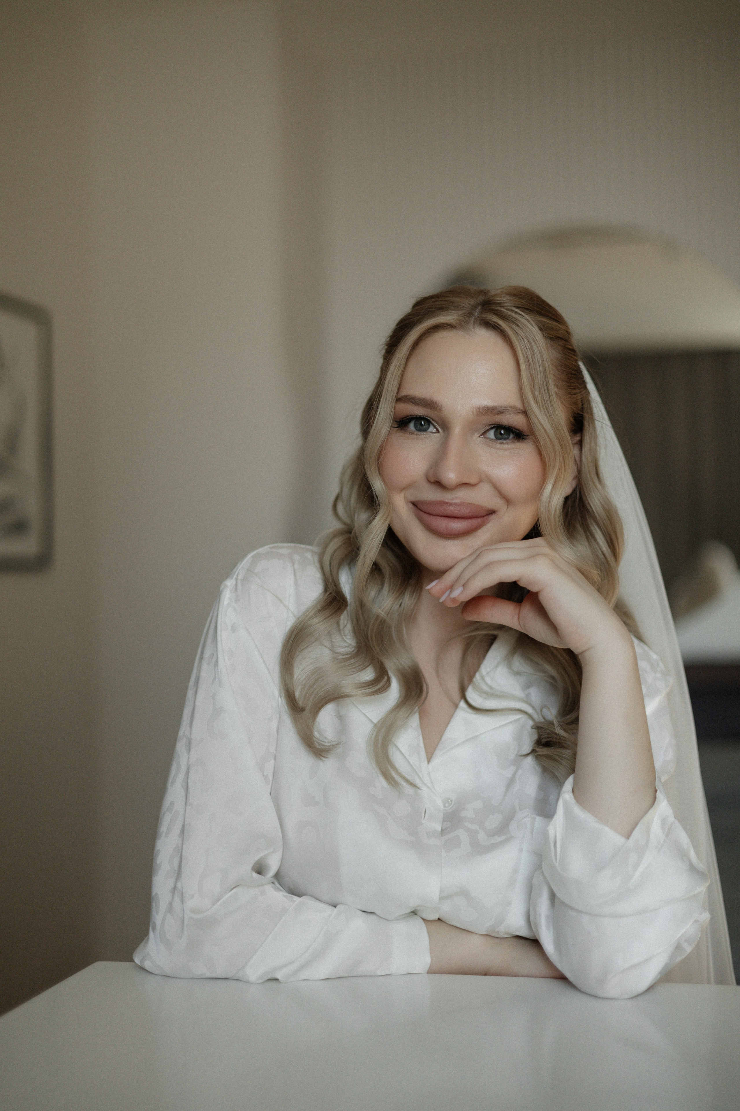 Арина и Дима. Сборы, роспись и прогулка. Свадебный и портретный фотограф в Москве Анастасия Масюк