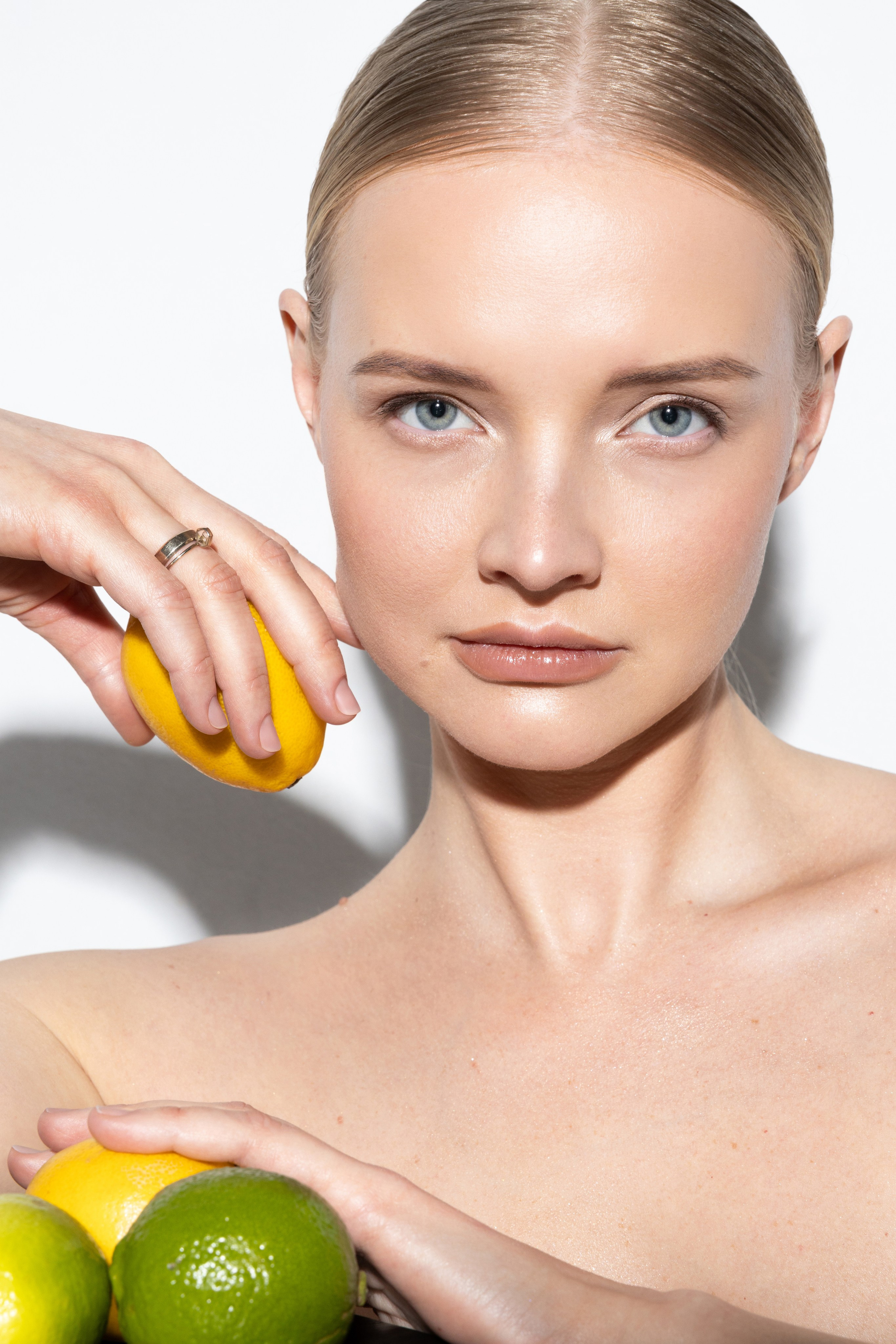 Женский портрет