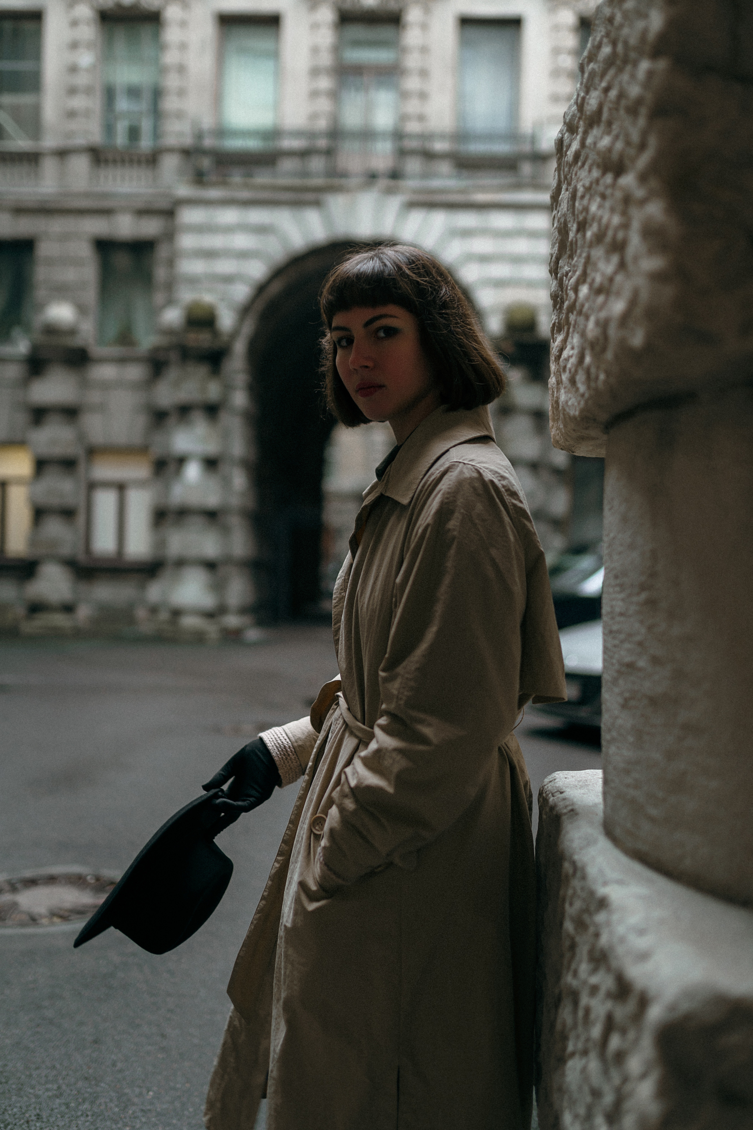 Девушка в образе из 90-х