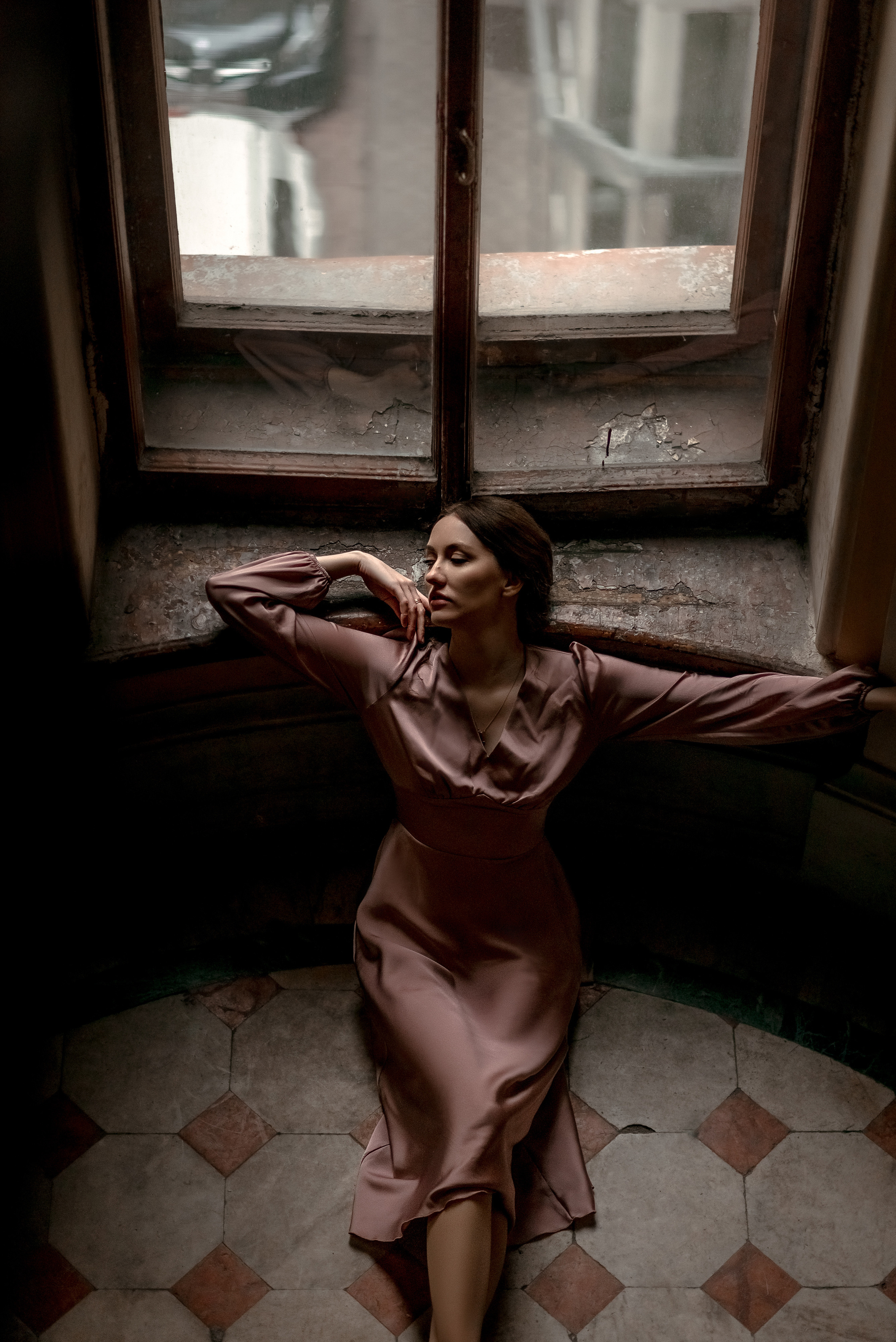 Фотосессия в Питерской парадной. Юля Дэй • Фотограф, Санкт-Петербург