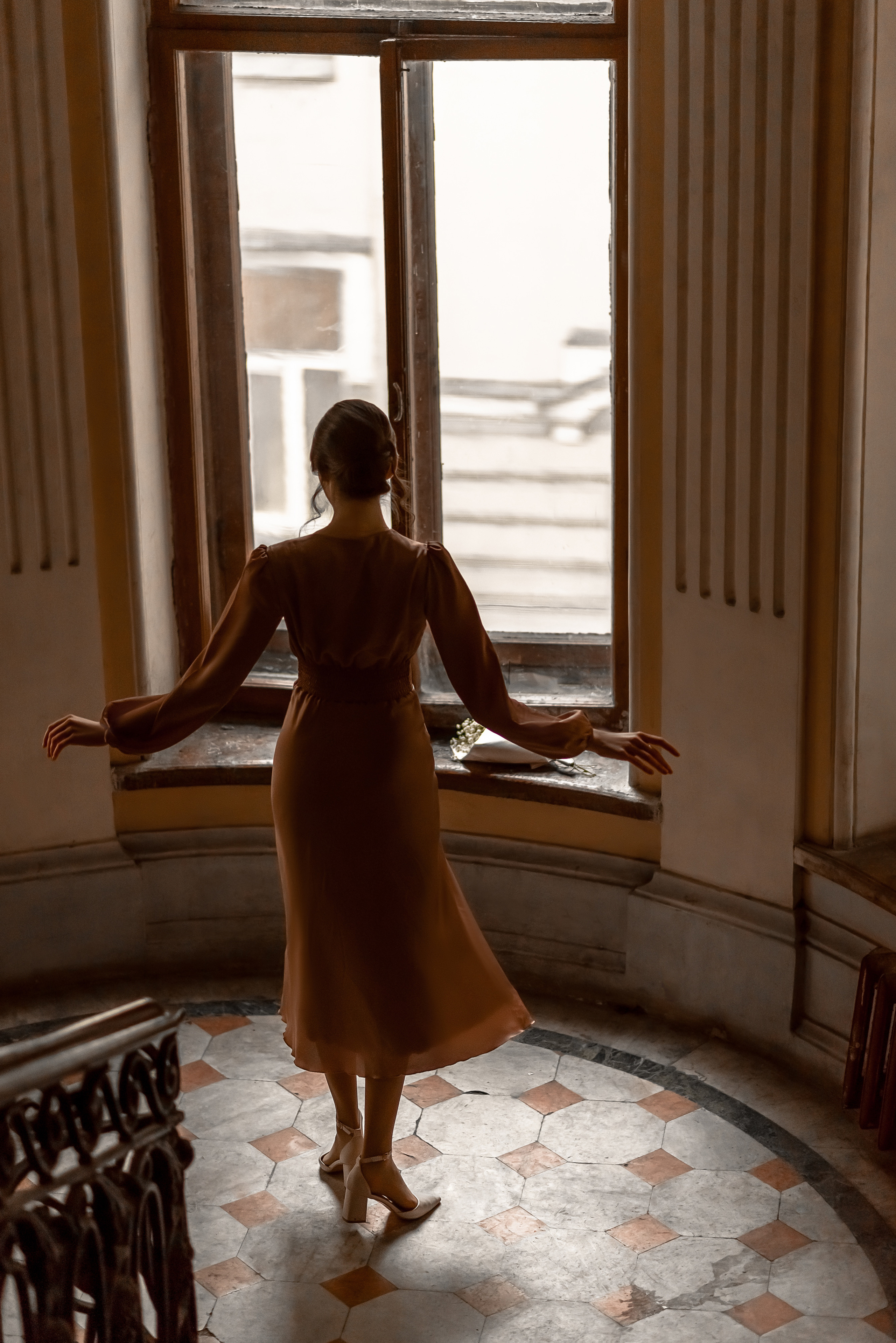 Фотосессия в Питерской парадной. Юля Дэй • Фотограф, Санкт-Петербург