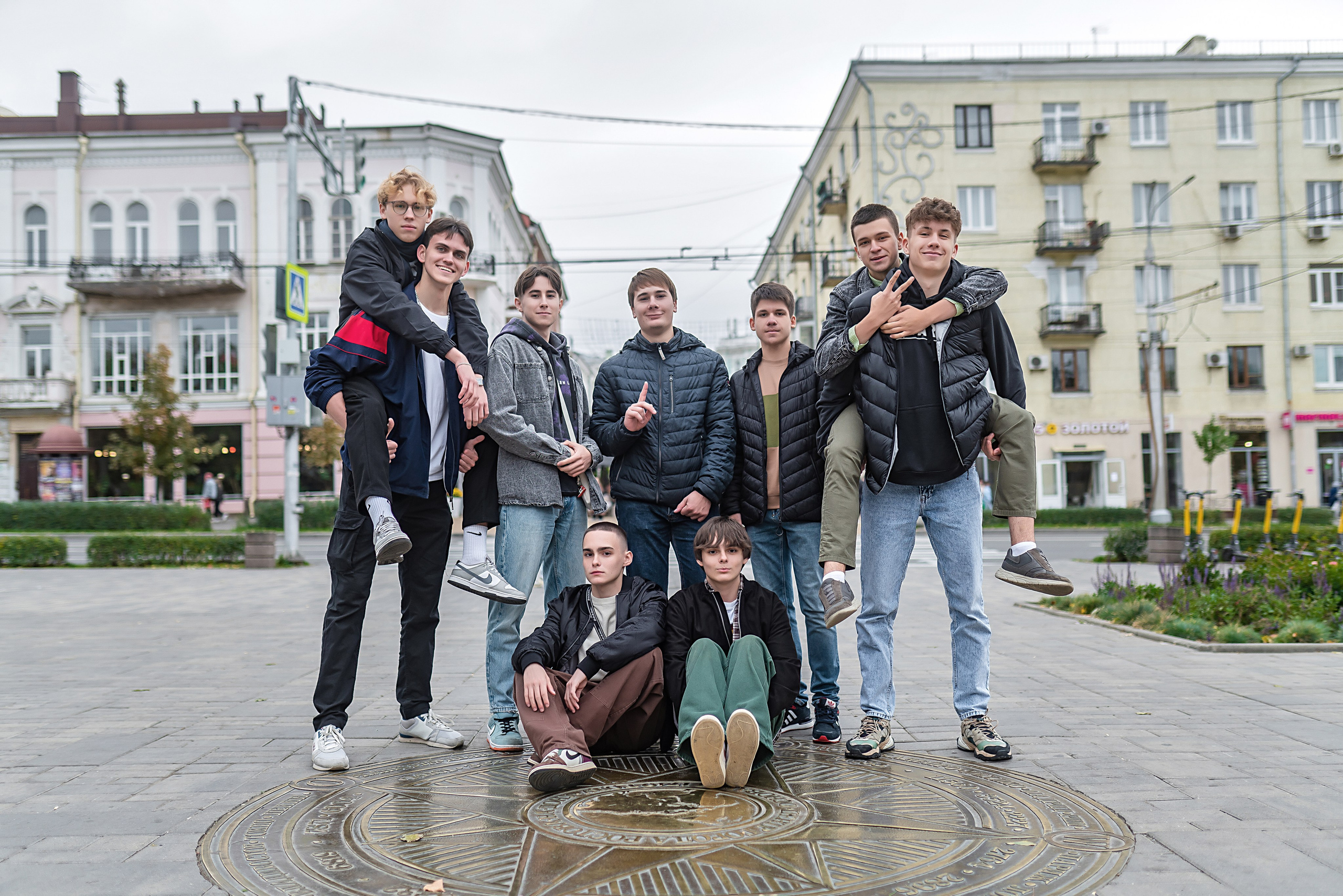 ФОТОКНИГИ ДЛЯ ШКОЛЫ, ВЫПУСКНЫЕ ФОТОКНИГИ В РОСТОВЕ, АЛЬБОМЫ. Современные Выпускные Альбомы в Ростове-на-Дону