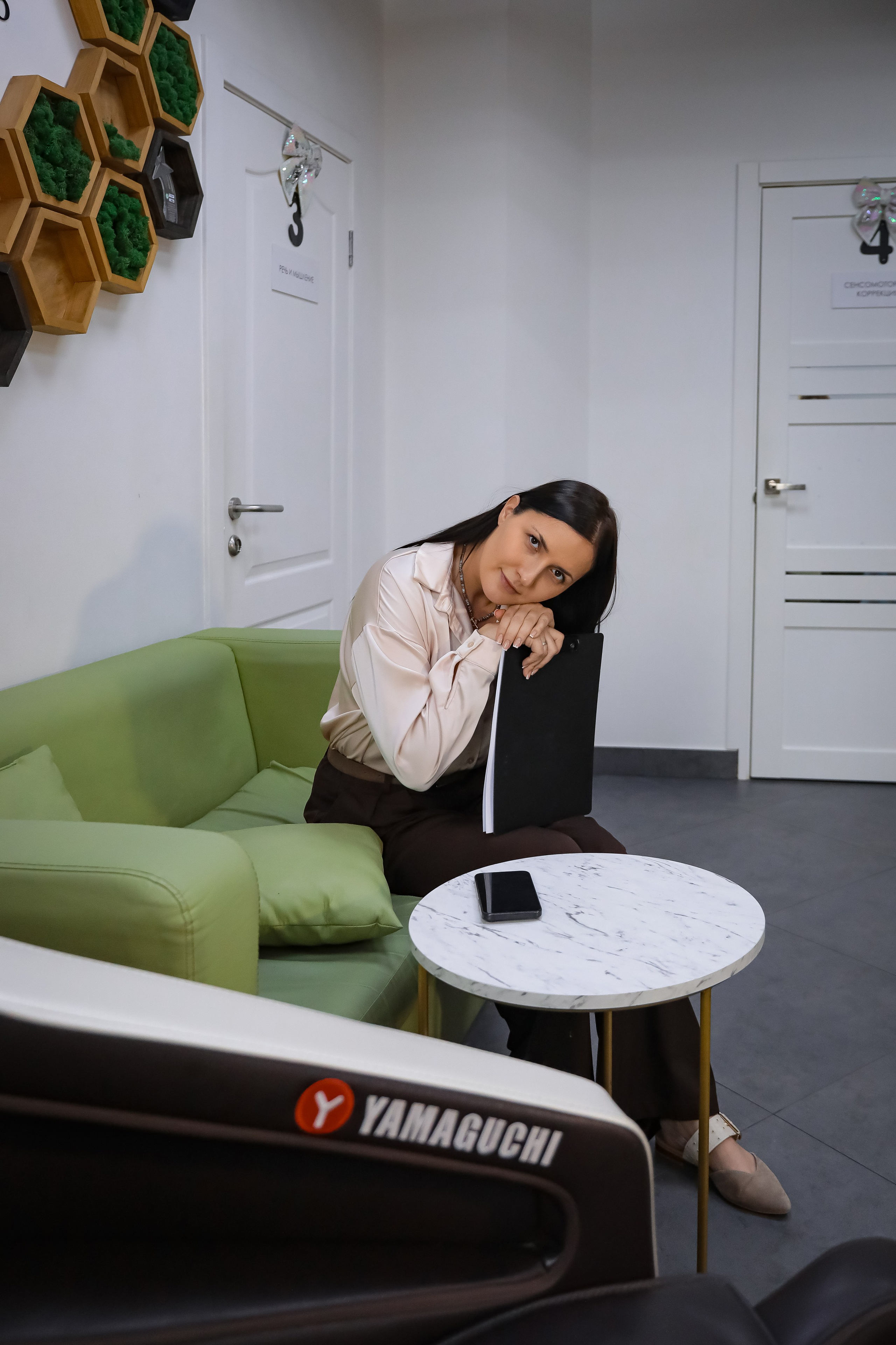 Елена руководитель логопедического центра. Фотограф г. Хабаровск. Семейные и индивидуальные съёмки