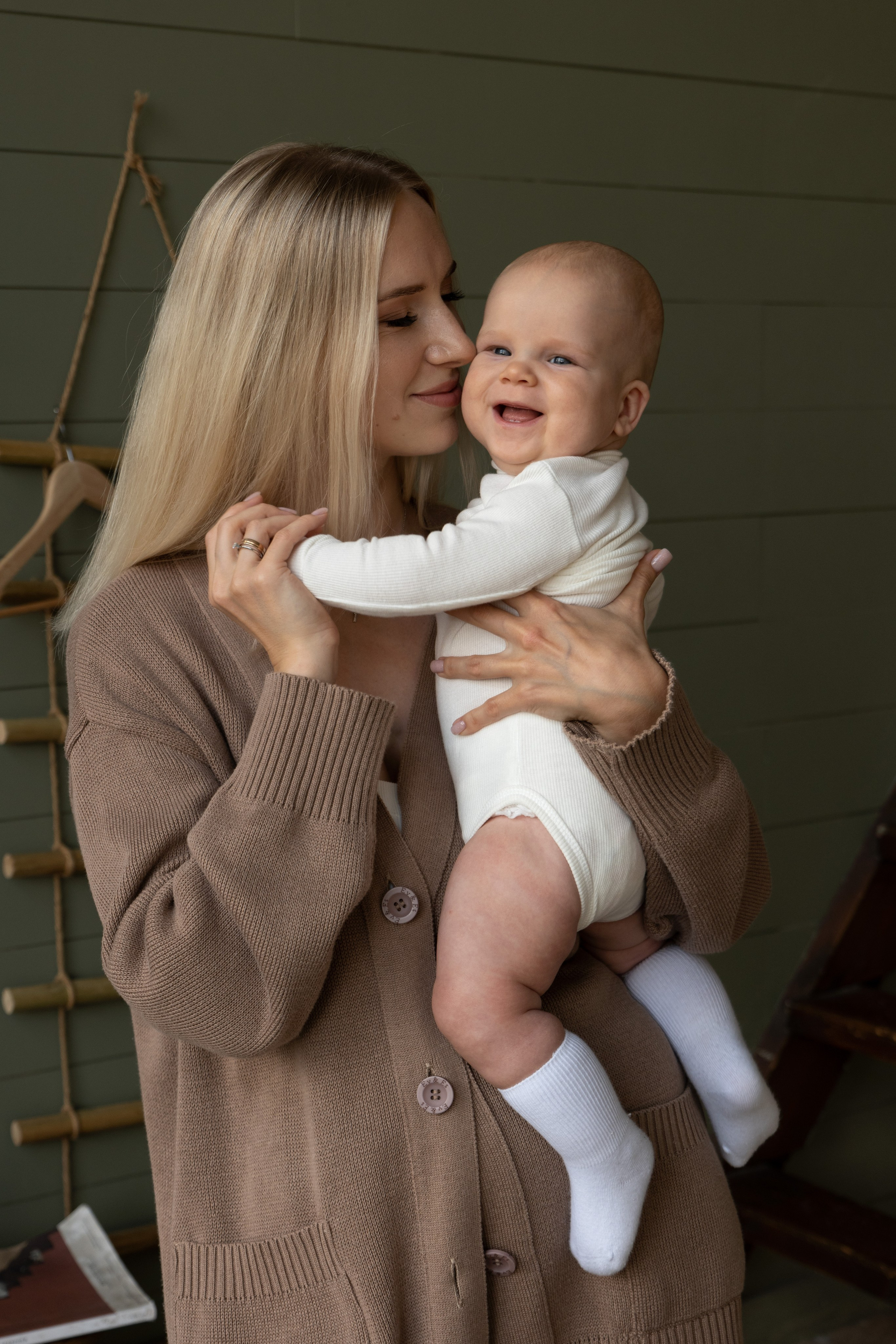 Студийная семейная фотосессия. Фотограф видеограф Ольга Василевская