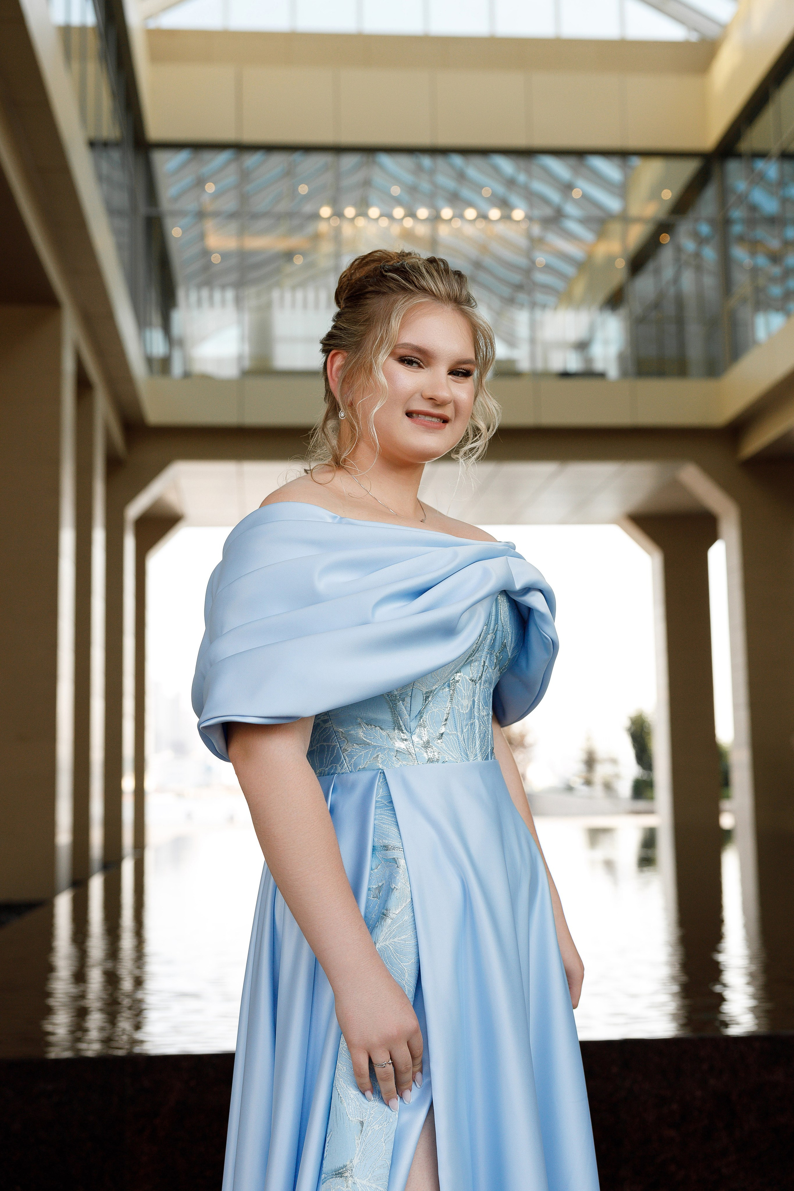 Выпускной вечер 13 школа (Индивидуальная съемка). Photoalbum-vl.ru