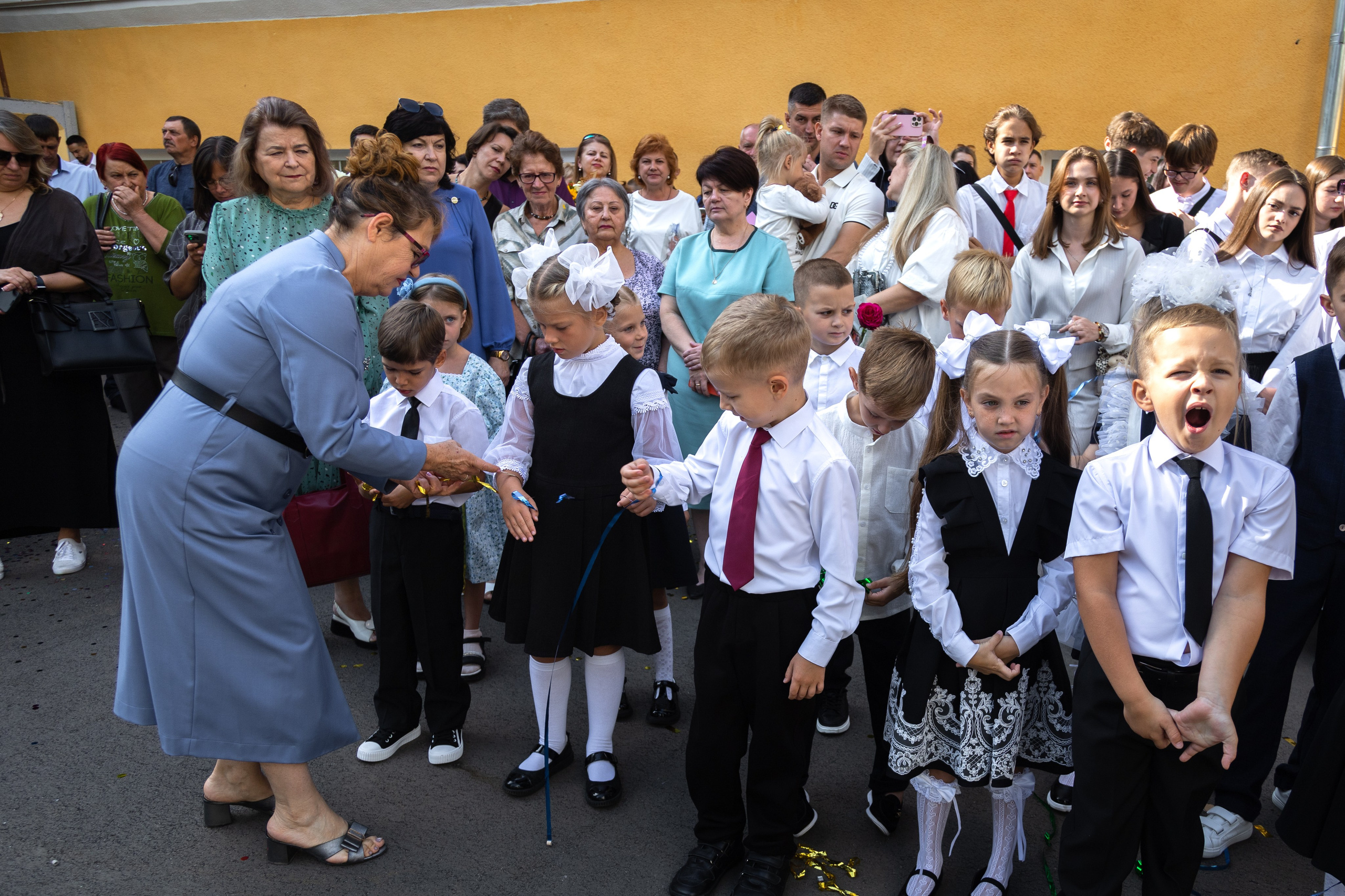 Репортаж 1 сентября. Выпускные альбомы Саратов Энгельс фотограф Титова Ирина